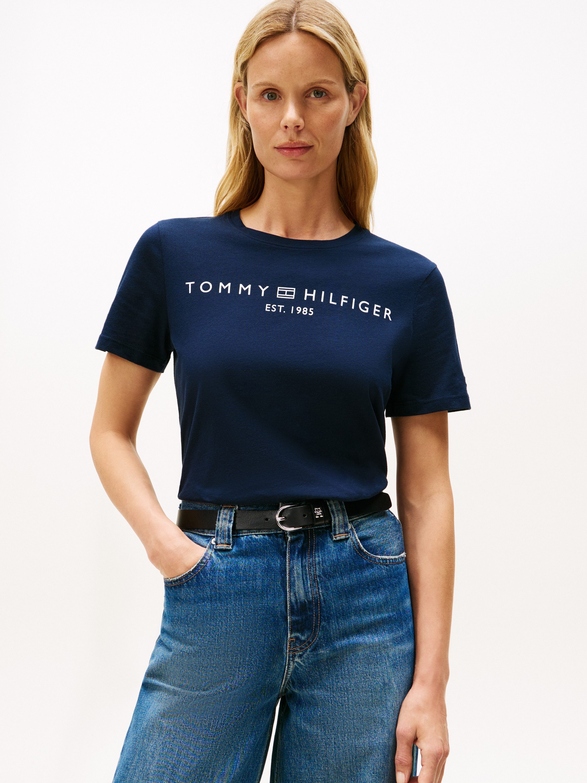 Tommy Hilfiger T-shirt REG CORP LOGO C-NK SS met een logo-opschrift