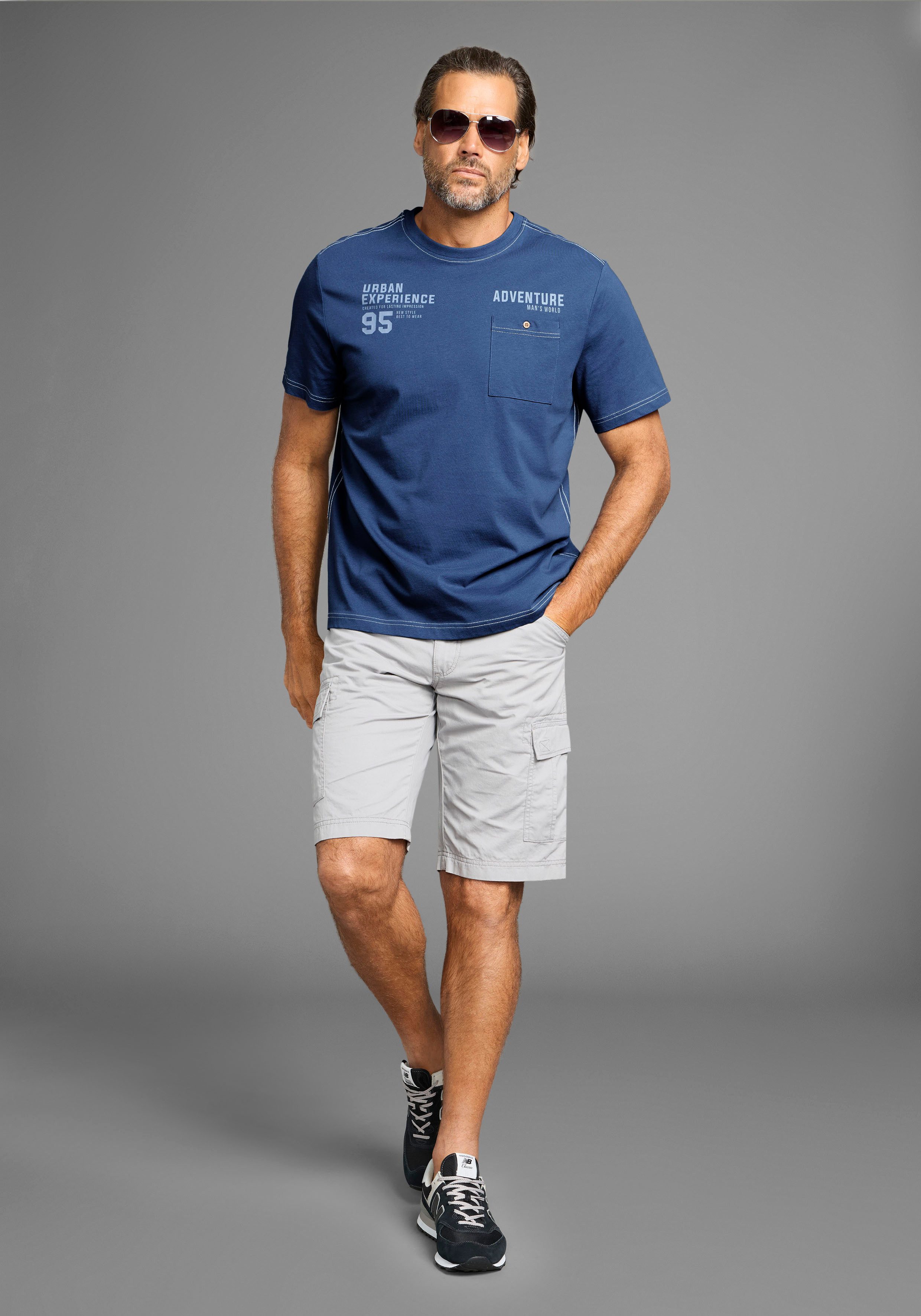 Man's World T-shirt met contraststiksels en functionele borstzak