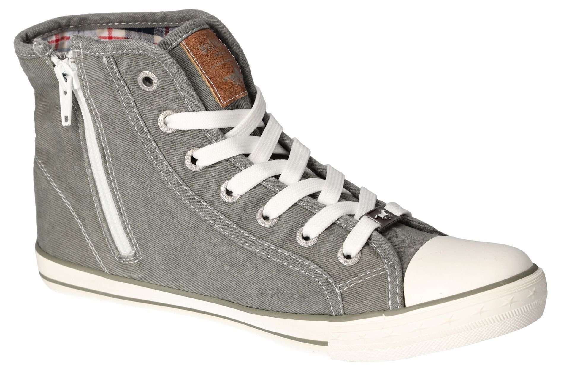 Mustang Shoes Sneakers high top-sneaker, veterschoen met label in de loopzool