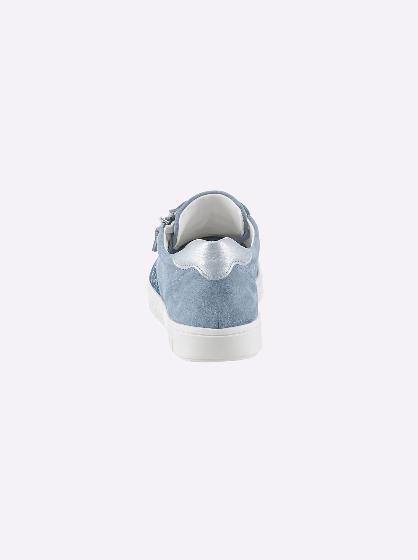 Casual Looks Sneakers