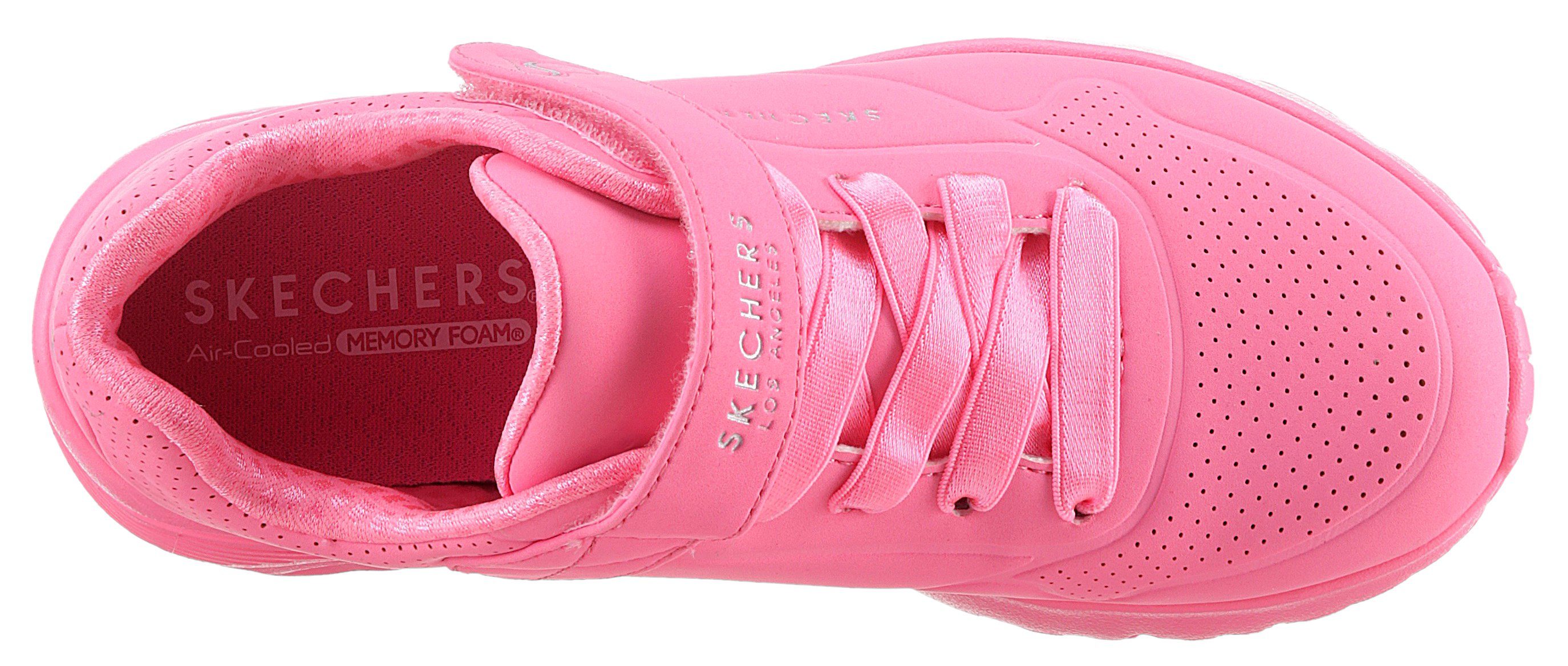 Skechers Slip-on sneakers UNO LITE , met praktische klittenbandsluiting, maat sjabloon te downloaden