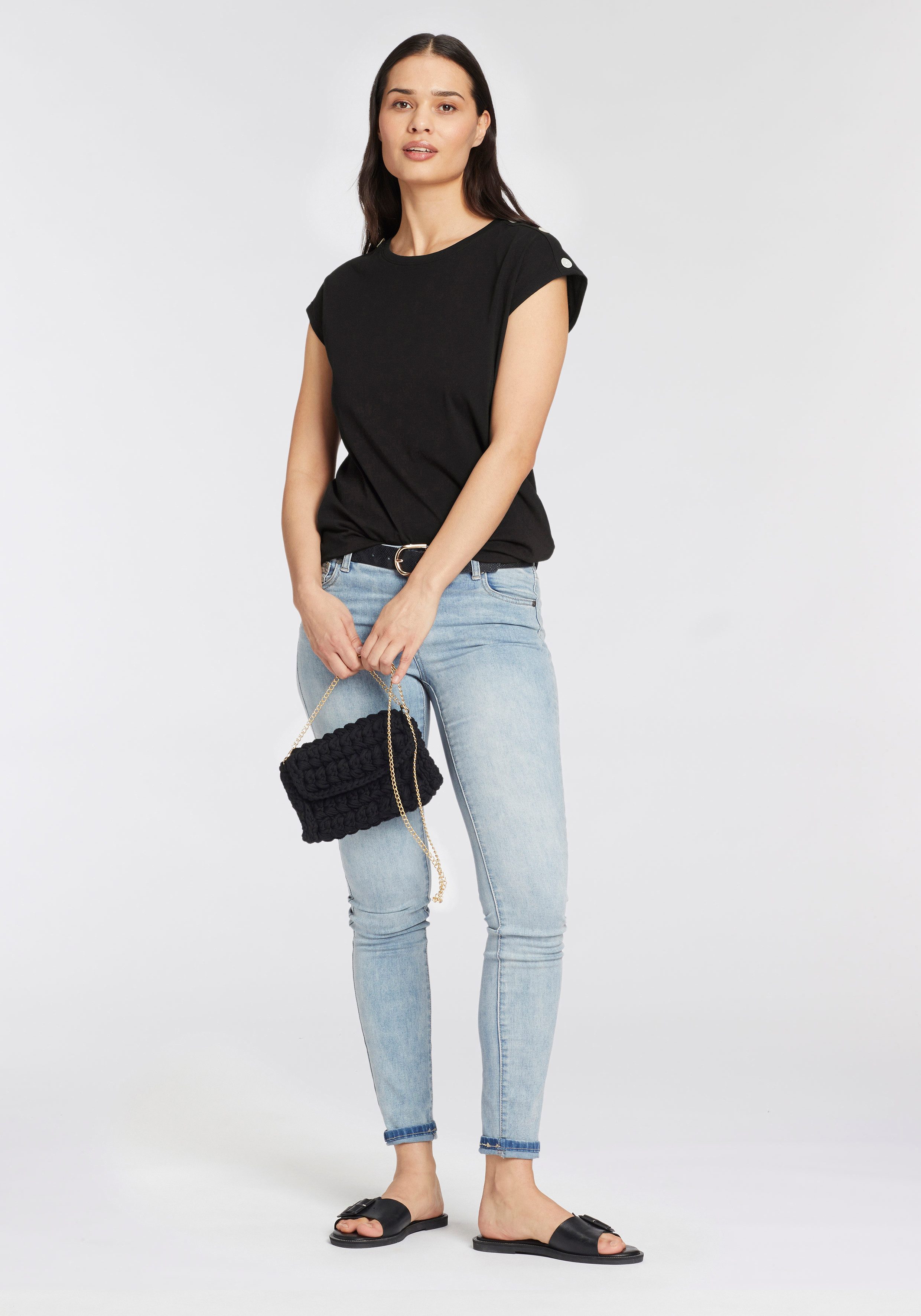 Laura Scott T-shirt met decoratieve knopen