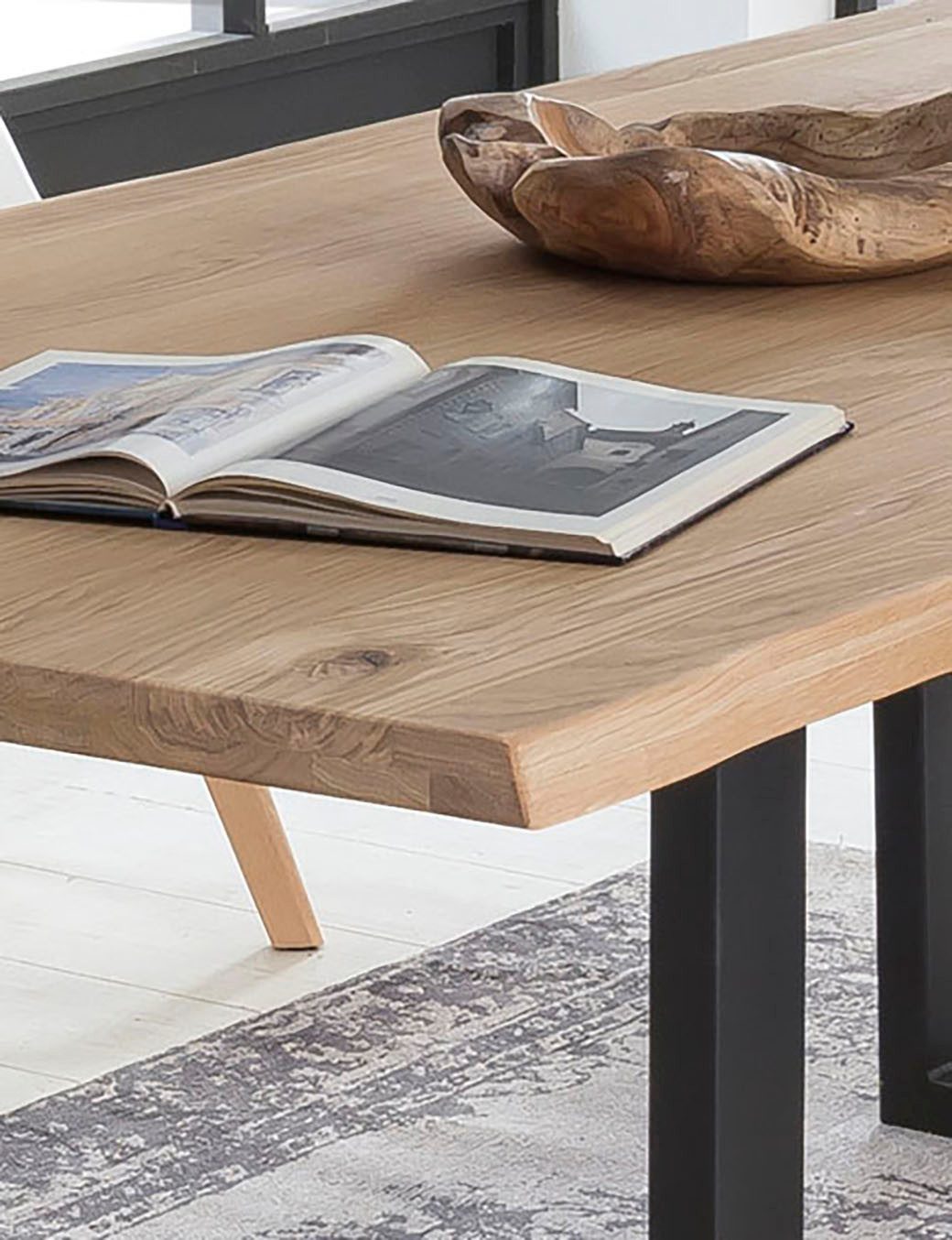 SIT Eettafel Tops&Tables met tafelblad van wildeiken, met boomstamrand, vintage