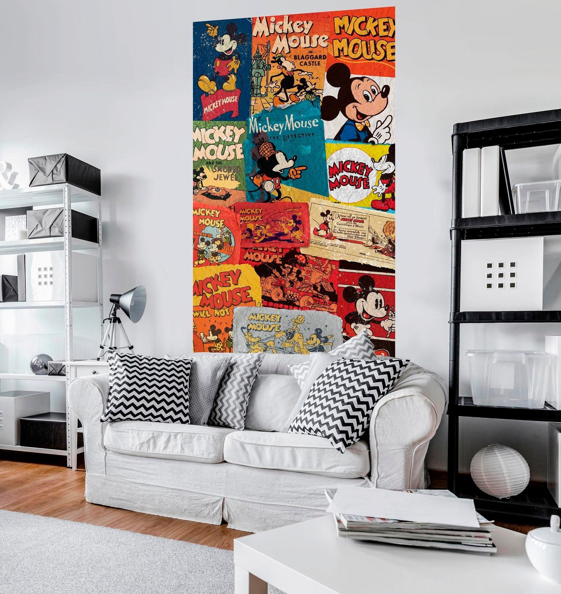 Komar Vliesbehang Digitale print vlies - Mickey - Billboard - Afmeting 120 x 200 cm (1 stuk)