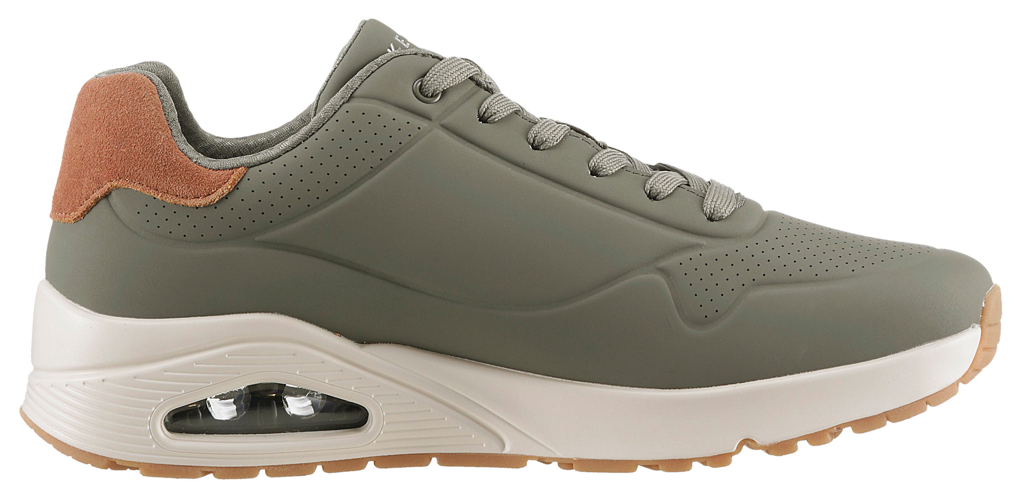 Skechers Sneakers UNO-SUITED ON AIR vrijetijdsschoen, lage schoen, veterschoen met modieuze sleehak