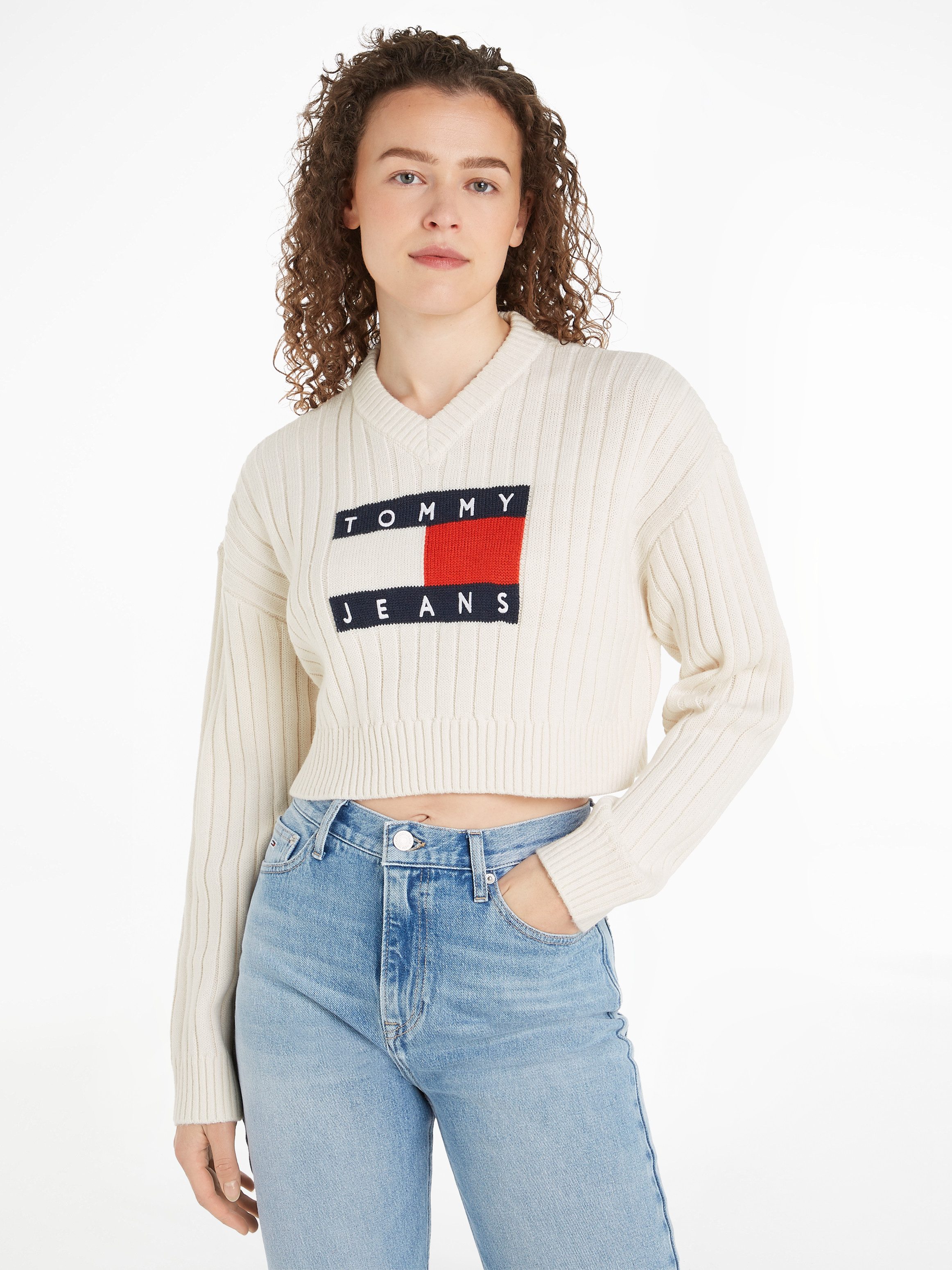 TOMMY JEANS Gebreide trui TJW VNCK CENTER FLAG SWEATER EXT