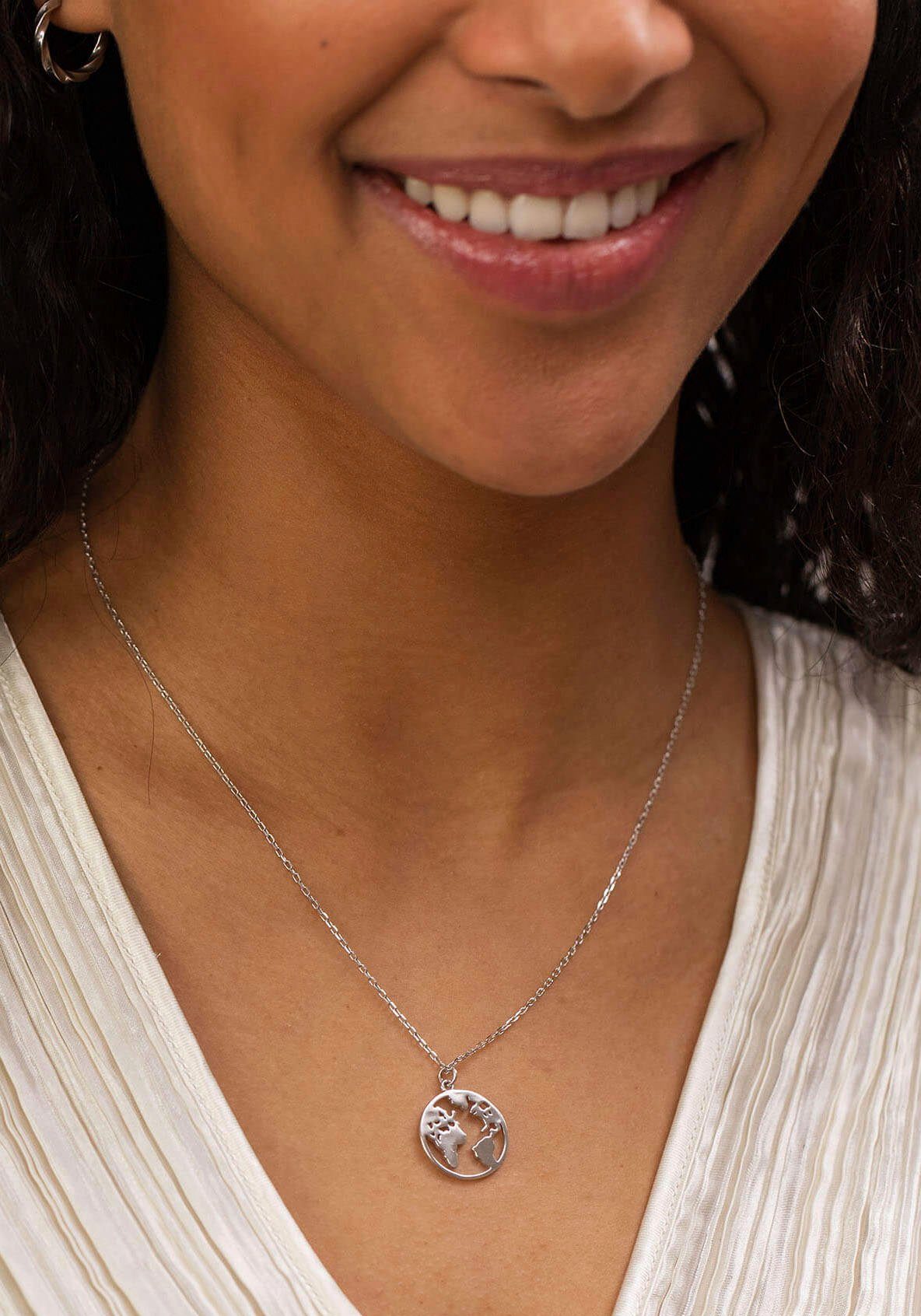 Purelei Ketting met hanger Sieraad Geschenk Wereldkaart, met wereldmotief, Ketting-Wereldkaart met jurk, overhemd, jeans, sportschoenen! gelegenheid verjaardag kerstmis