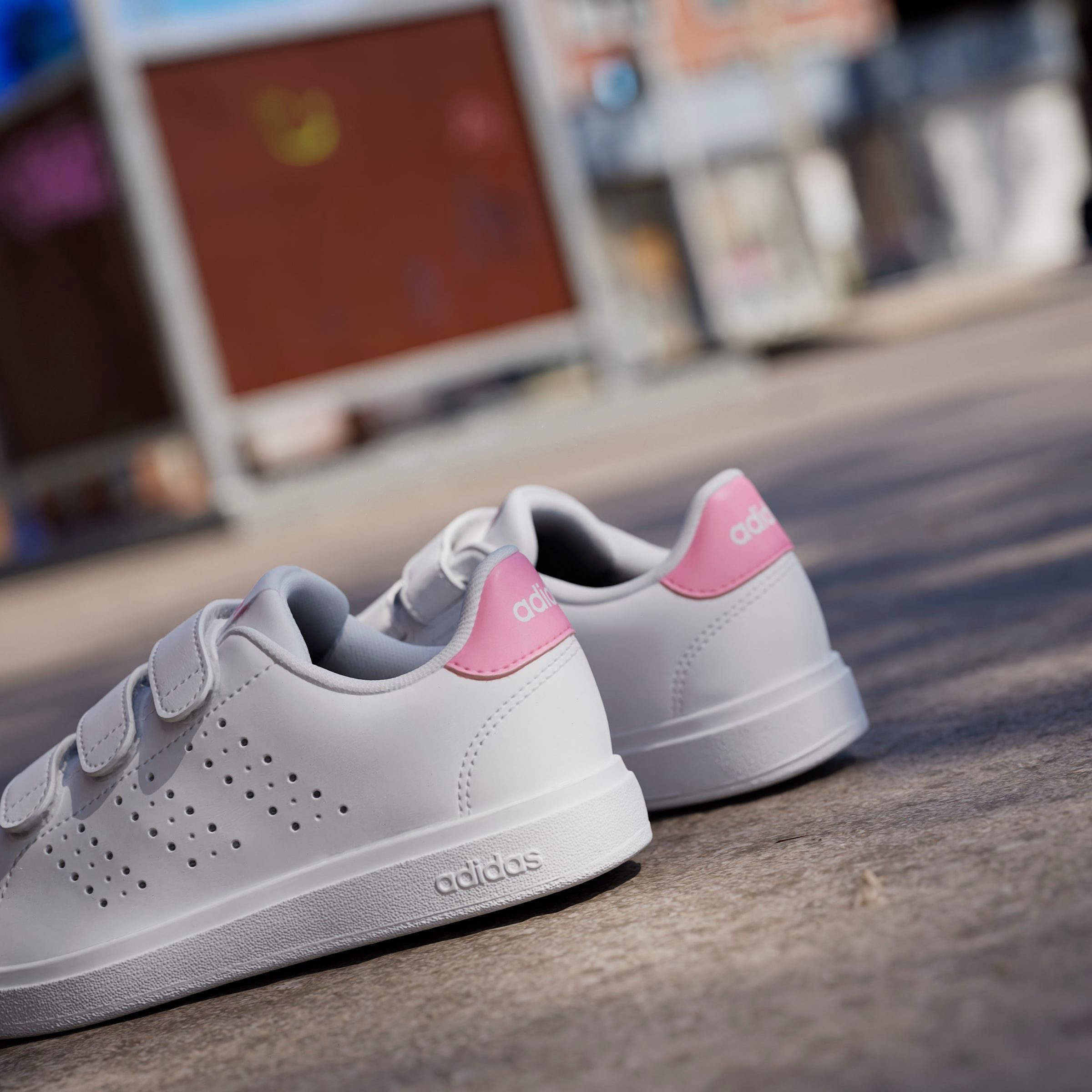 adidas Sportswear Klittenbandschoenen ADVANTAGE BASE 2.0 KIDS Ontwerp in de sporen van de adidas Stan Smith