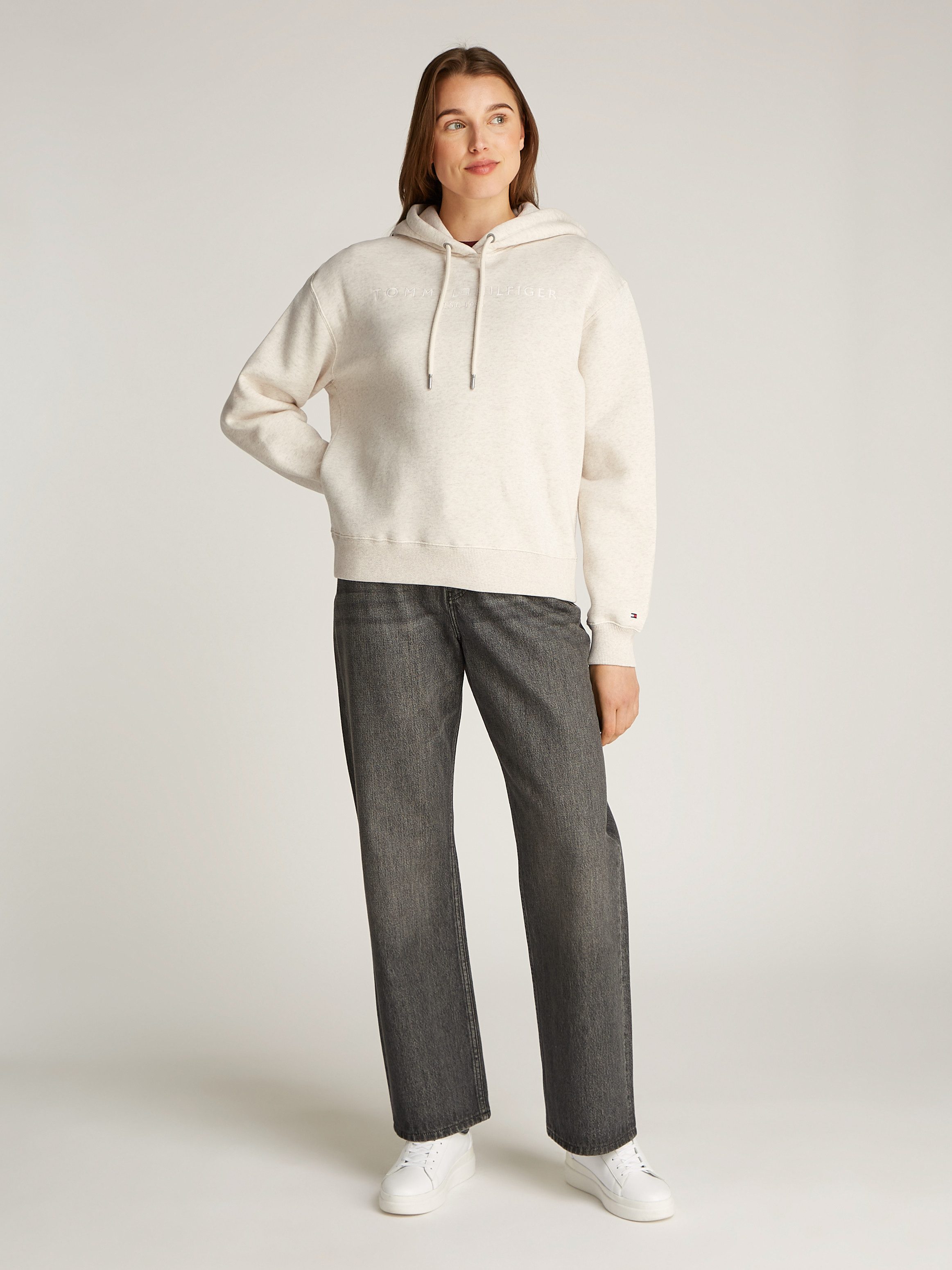 Tommy Hilfiger Hoodie MDRN REG CORP LOGO HOODIE met geborduurd logo-opschrift