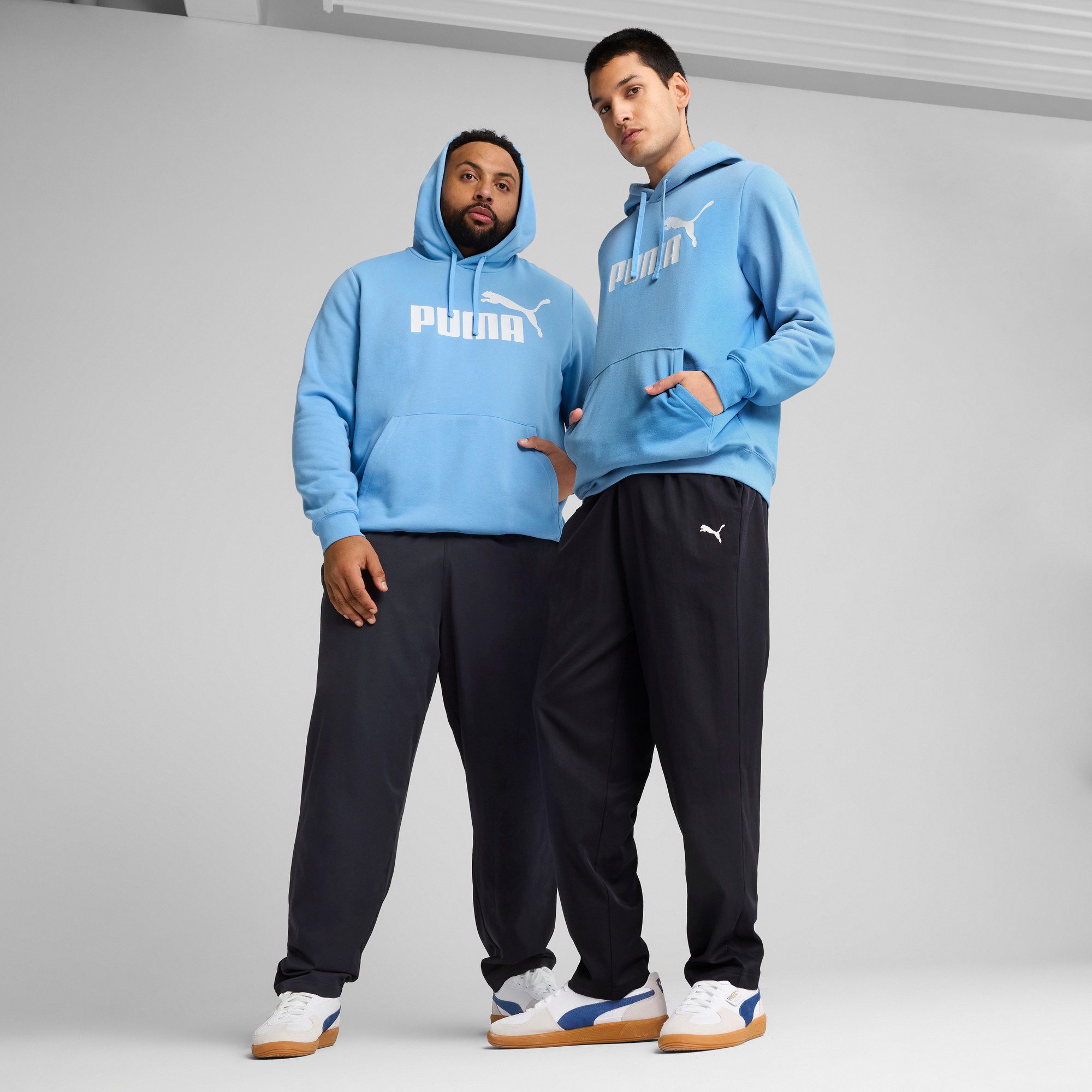 PUMA Trainingsbroek ESS WOVEN PANTS OP Webmateriaal, dryCELL: prestatie-technologie