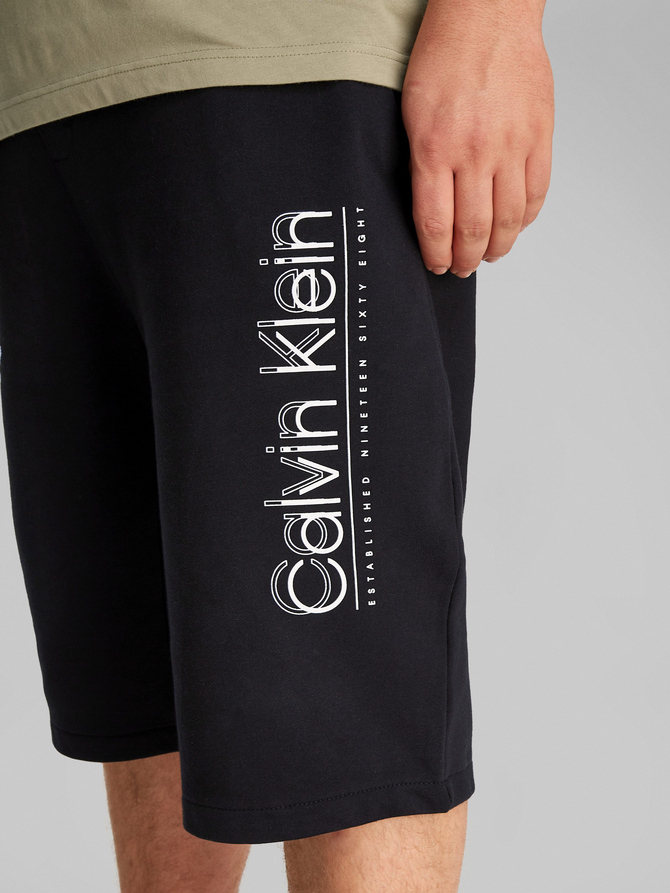 Calvin Klein Short BT_CP-DOUBLE LOGO SWEATSHORTS