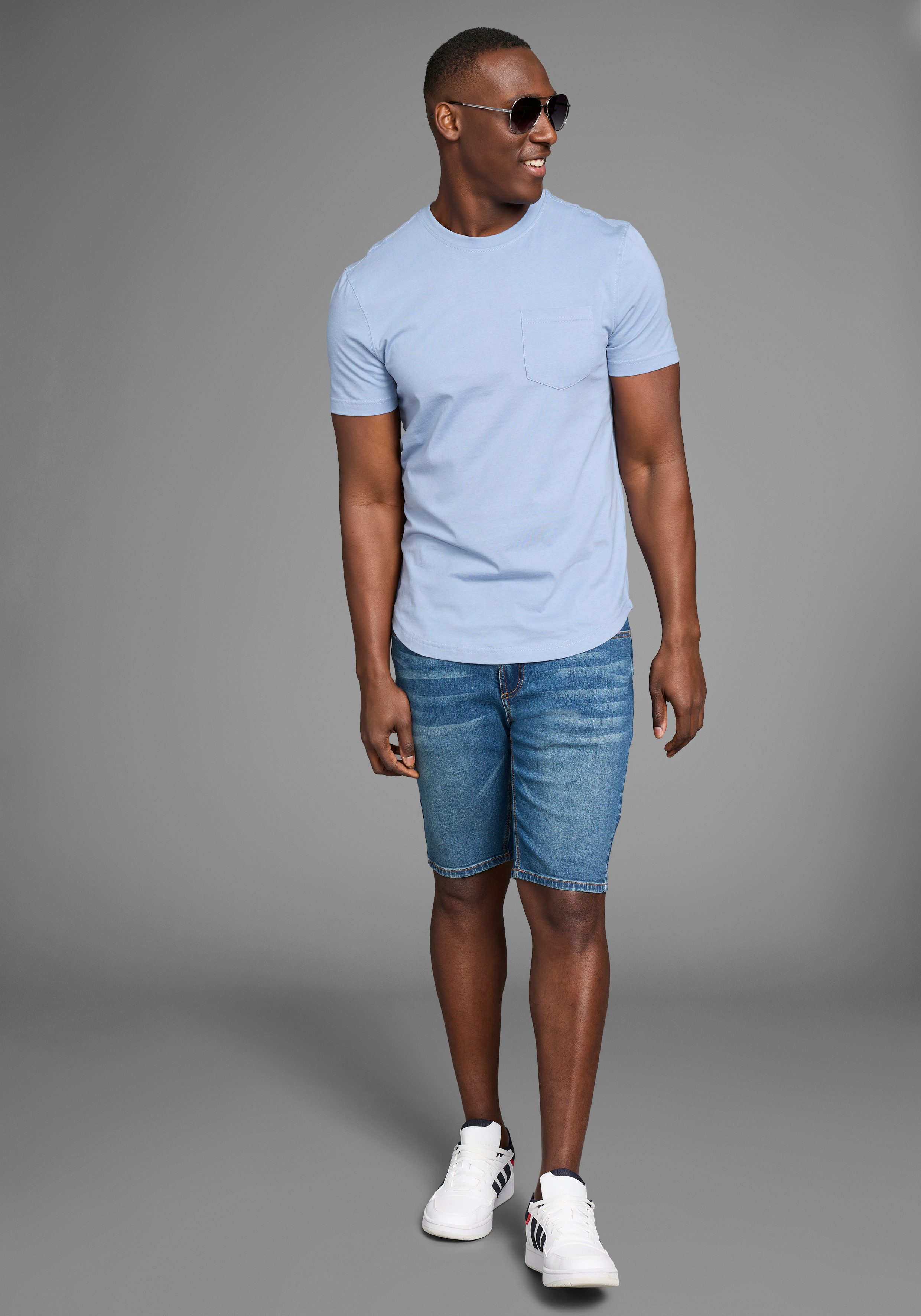Bruno Banani Lang shirt met een afgeronde zoom