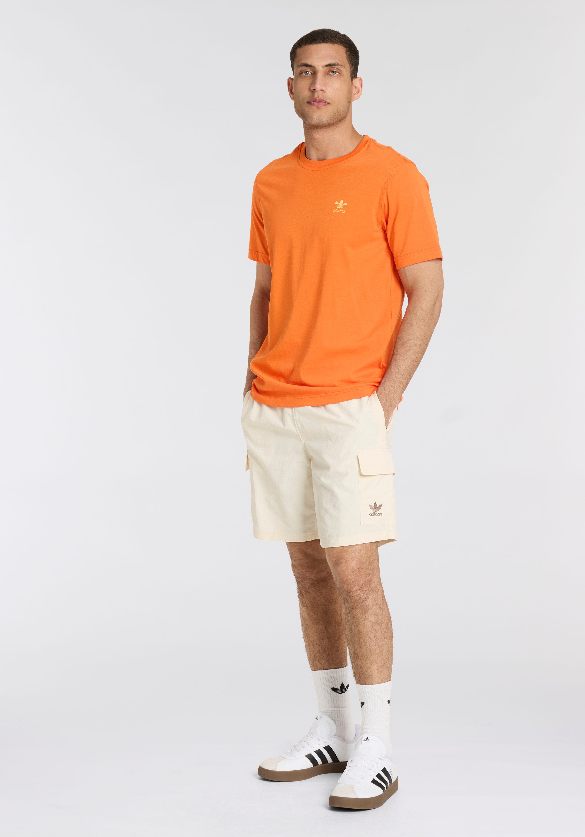 adidas Originals T-shirt TREFOIL ESS TEE drie-strepen essentials shirt met trefoil-logo