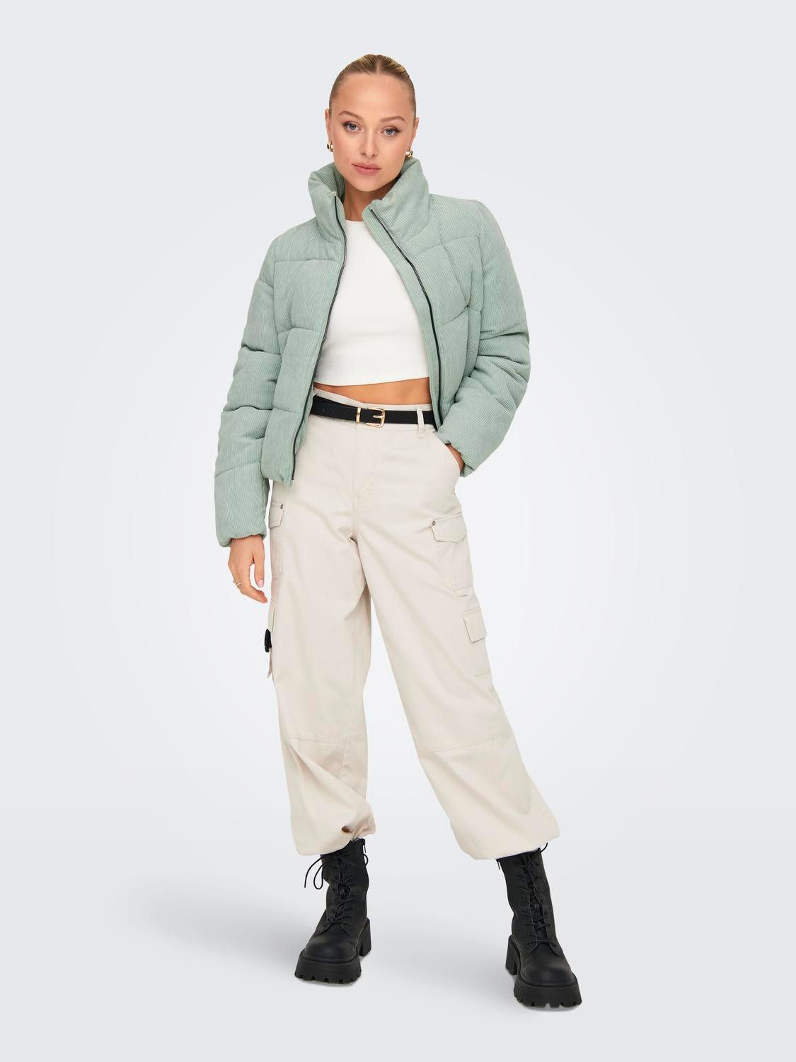 Only Cordjasje ONLNEWDOLLY CORDUROY PUFFER OTW NOOS