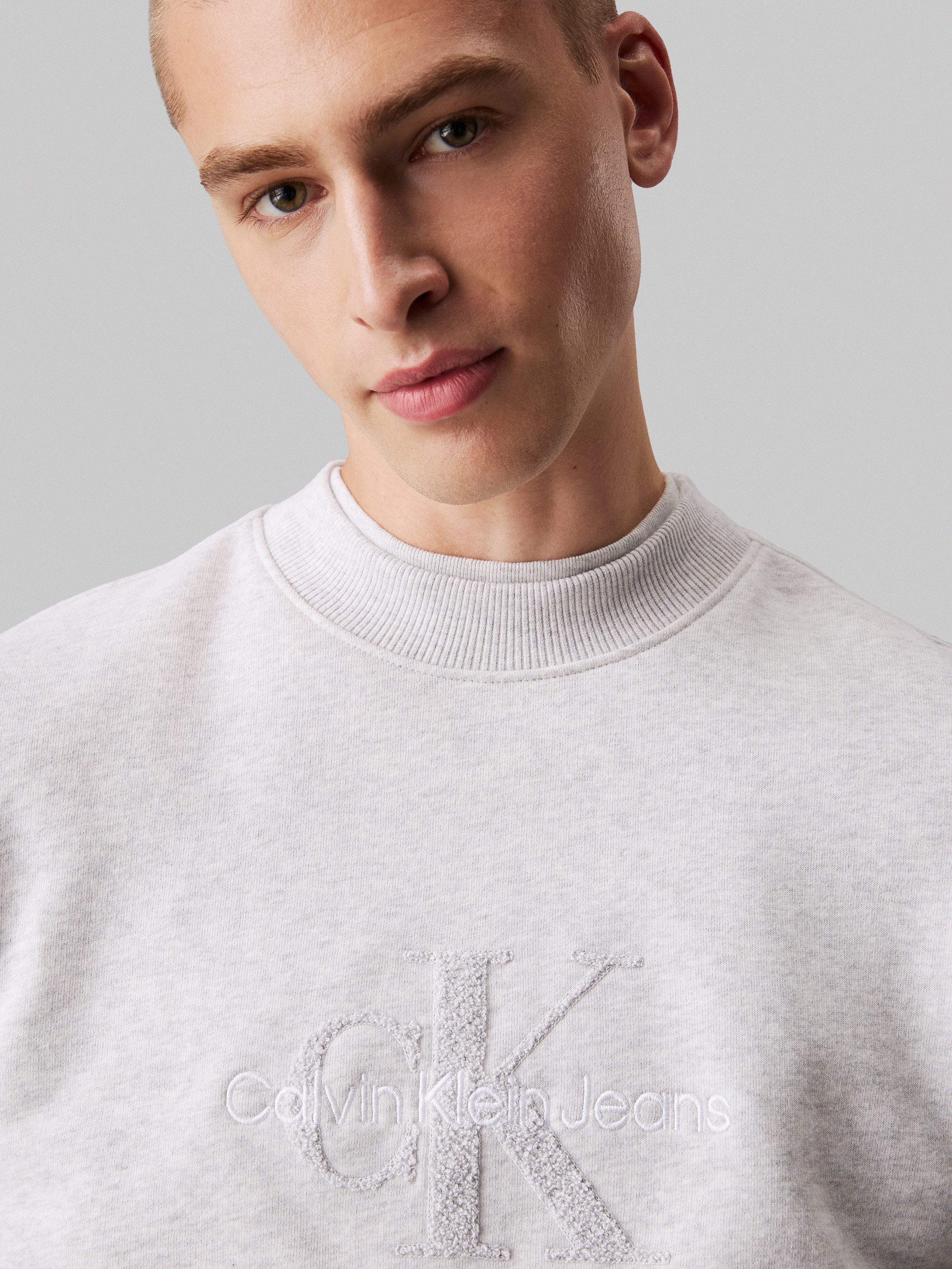 Calvin Klein Sweatshirt CHENILLE MONOLOGO CREW NECK