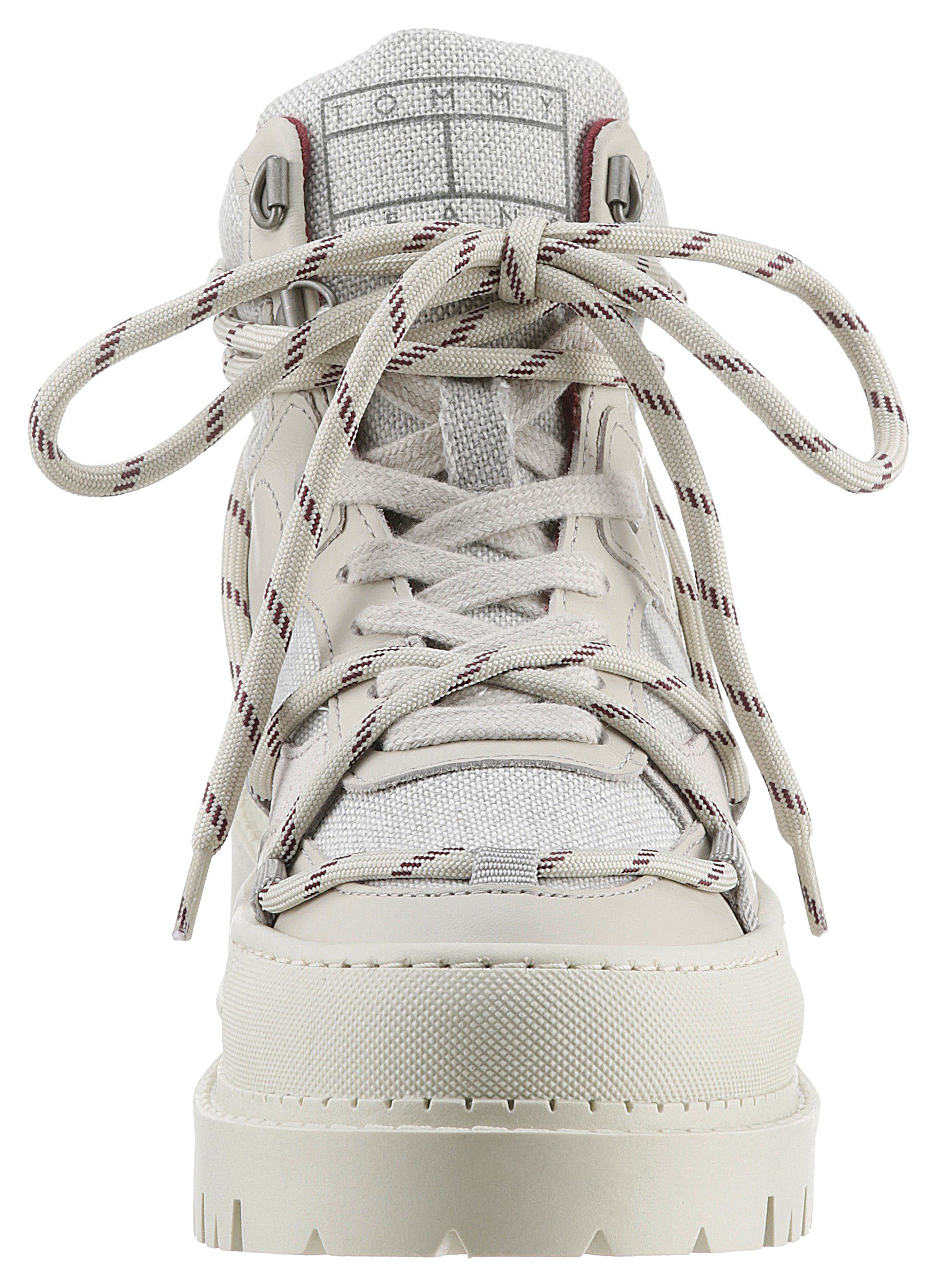 TOMMY JEANS Hoge veterschoenen TJW HYBRID BOOT in duurzame verwerking