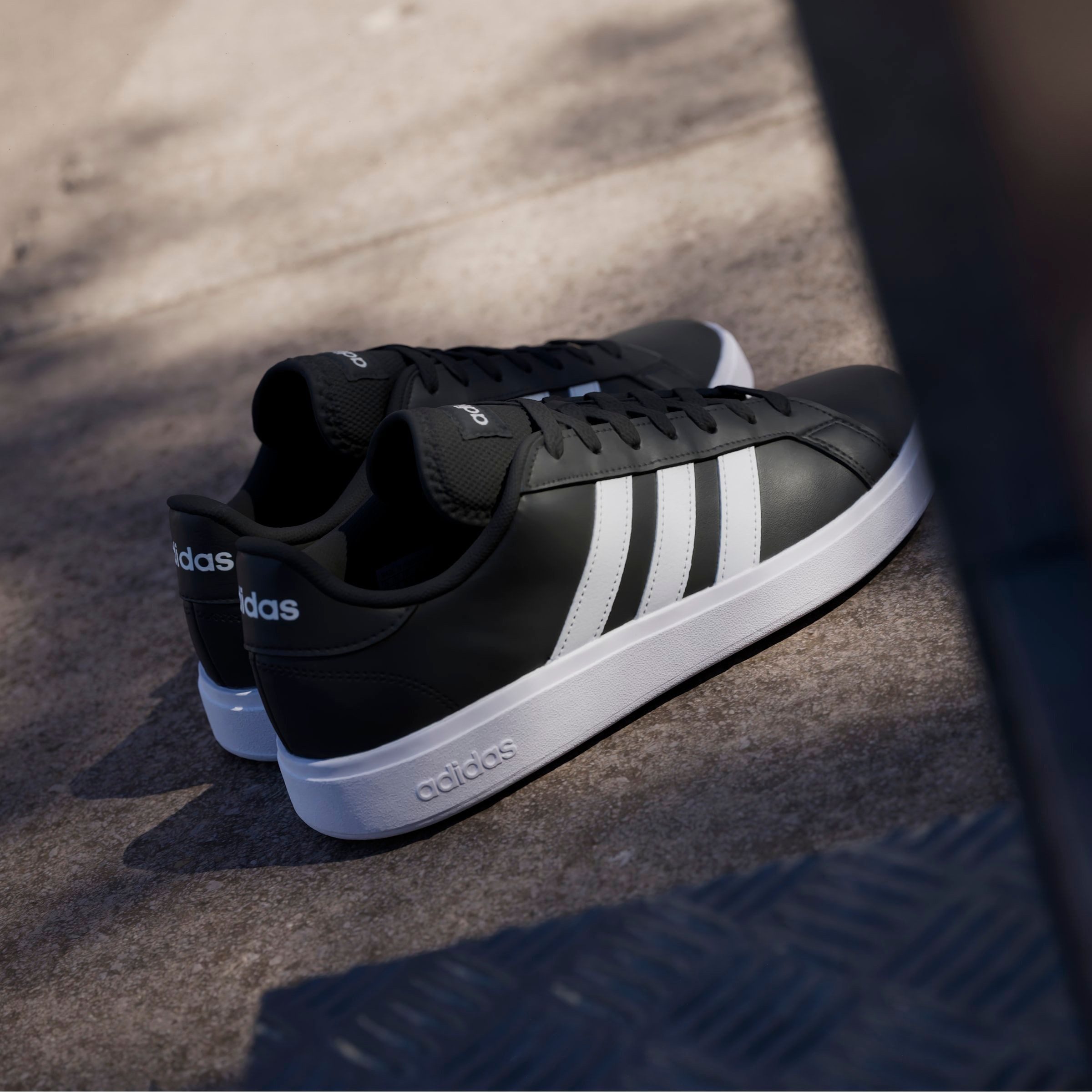 adidas Sportswear Sneakers GRAND COURT TD LIFESTYLE COURT CASUAL Design geïnspireerd op de adidas Superstar