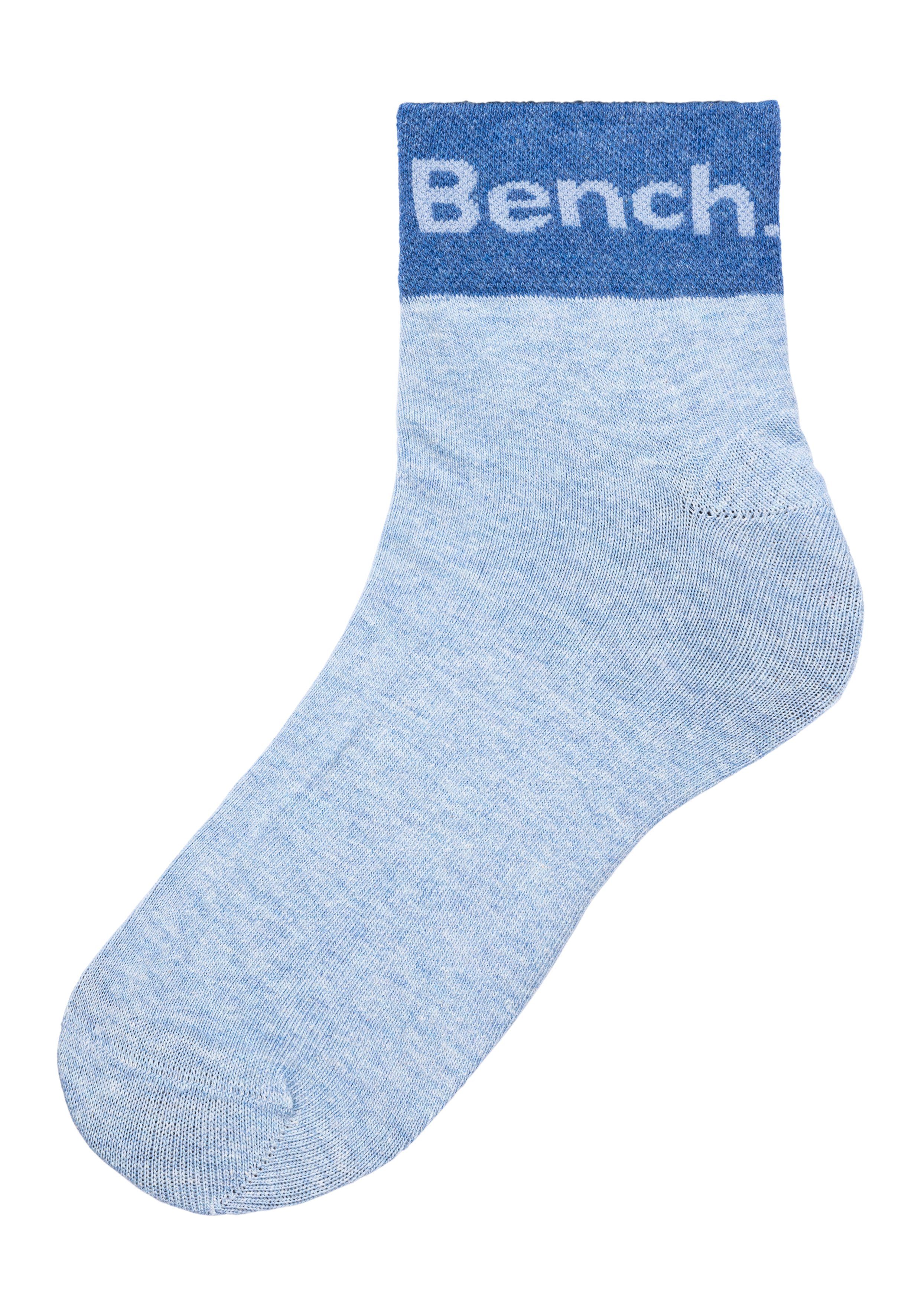Bench. Korte sokken met ingebreid opschrift bij de boord (set, 8 paar)