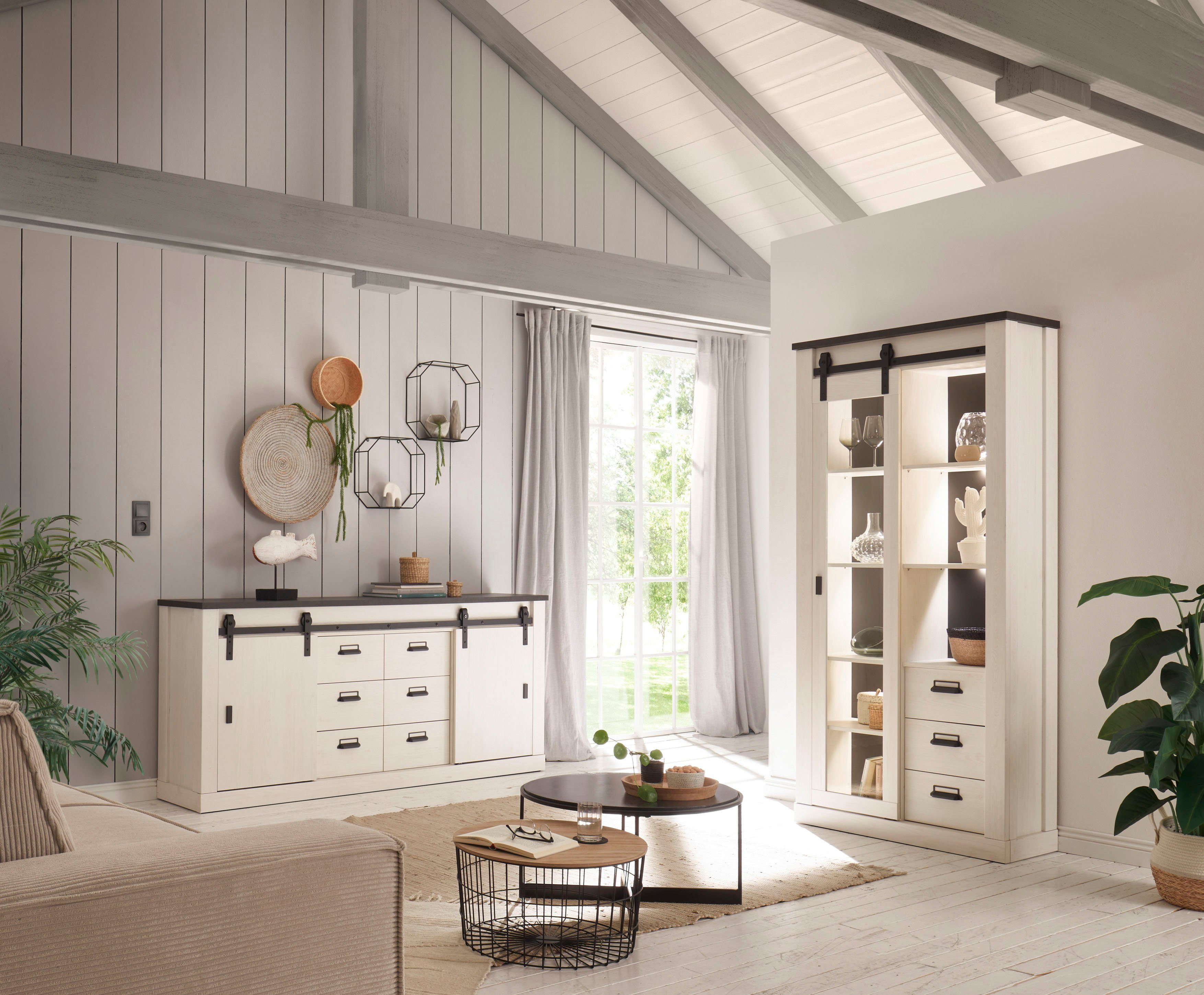 Home affaire Dressoir Sherwood modern houtdecor, met schuurdeurbeslag van metaal, breedte 201 cm