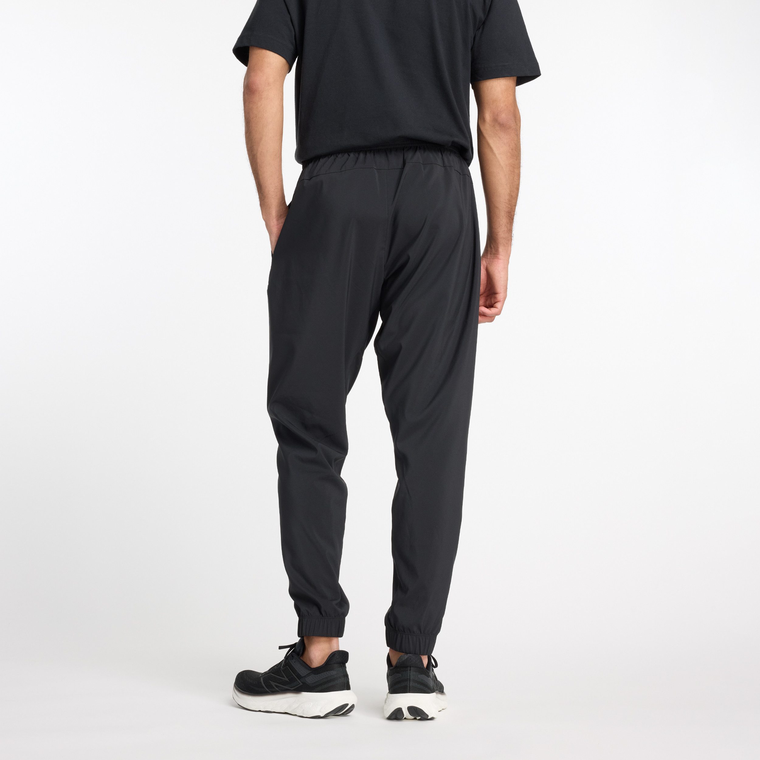New Balance Trainingsbroek SPORT ESSENTIALS WOVEN JOGGER