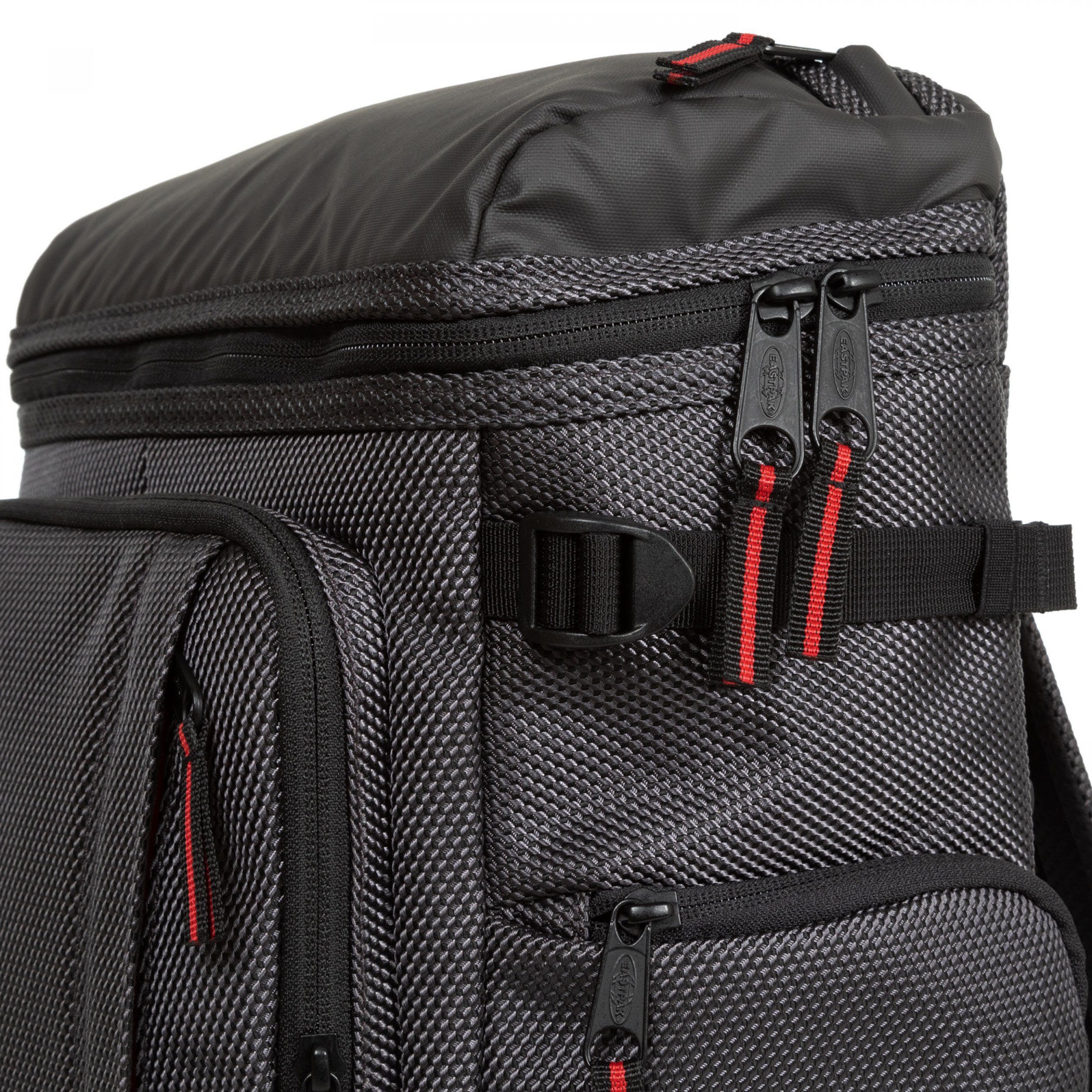 Eastpak Vrijetijdsrugzak TECUM top bevat gerecycled materiaal (global recycled standard)