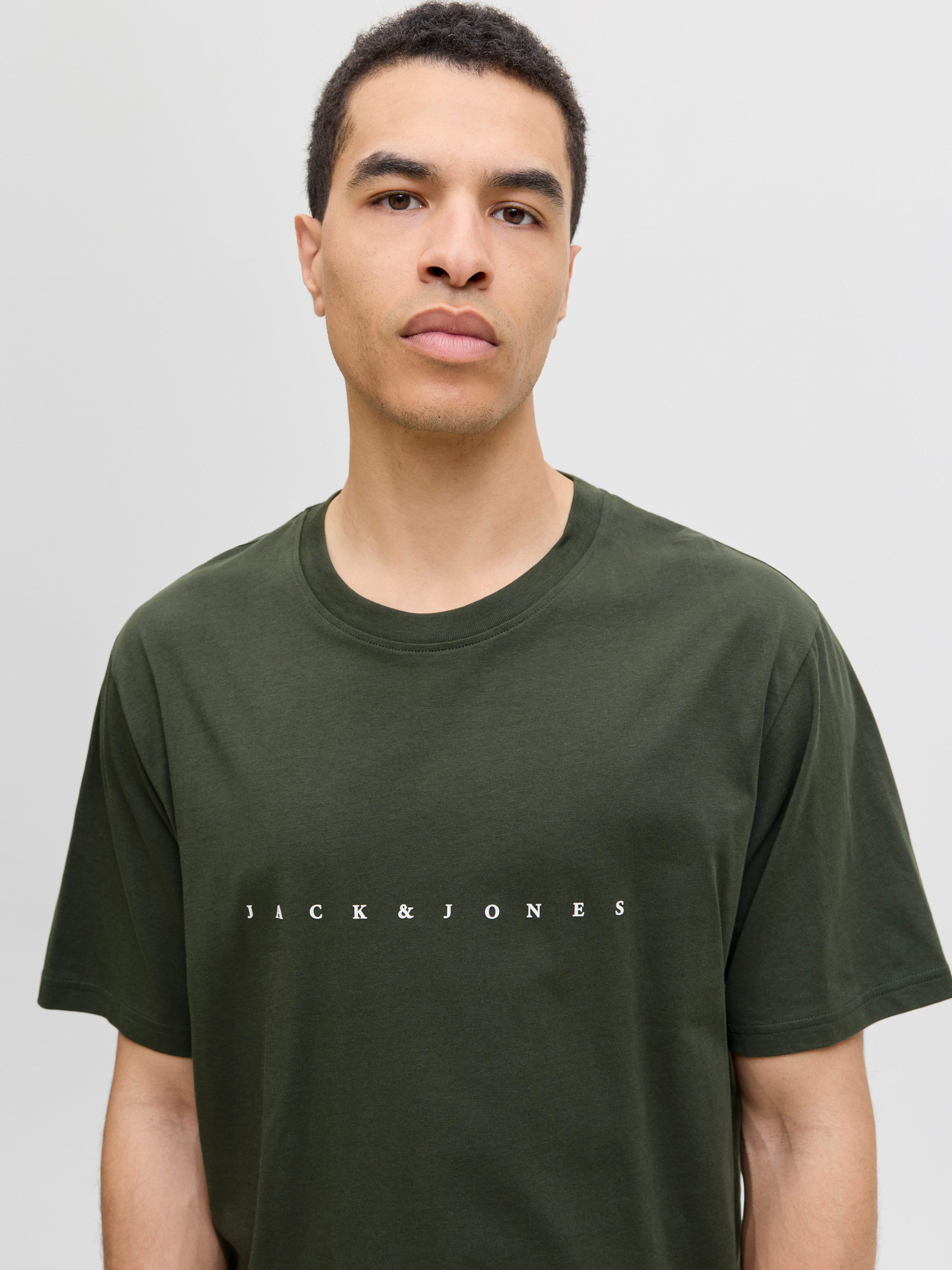 Jack & Jones Shirt met ronde hals JJESTAR met pigmentprint en katoengevoel