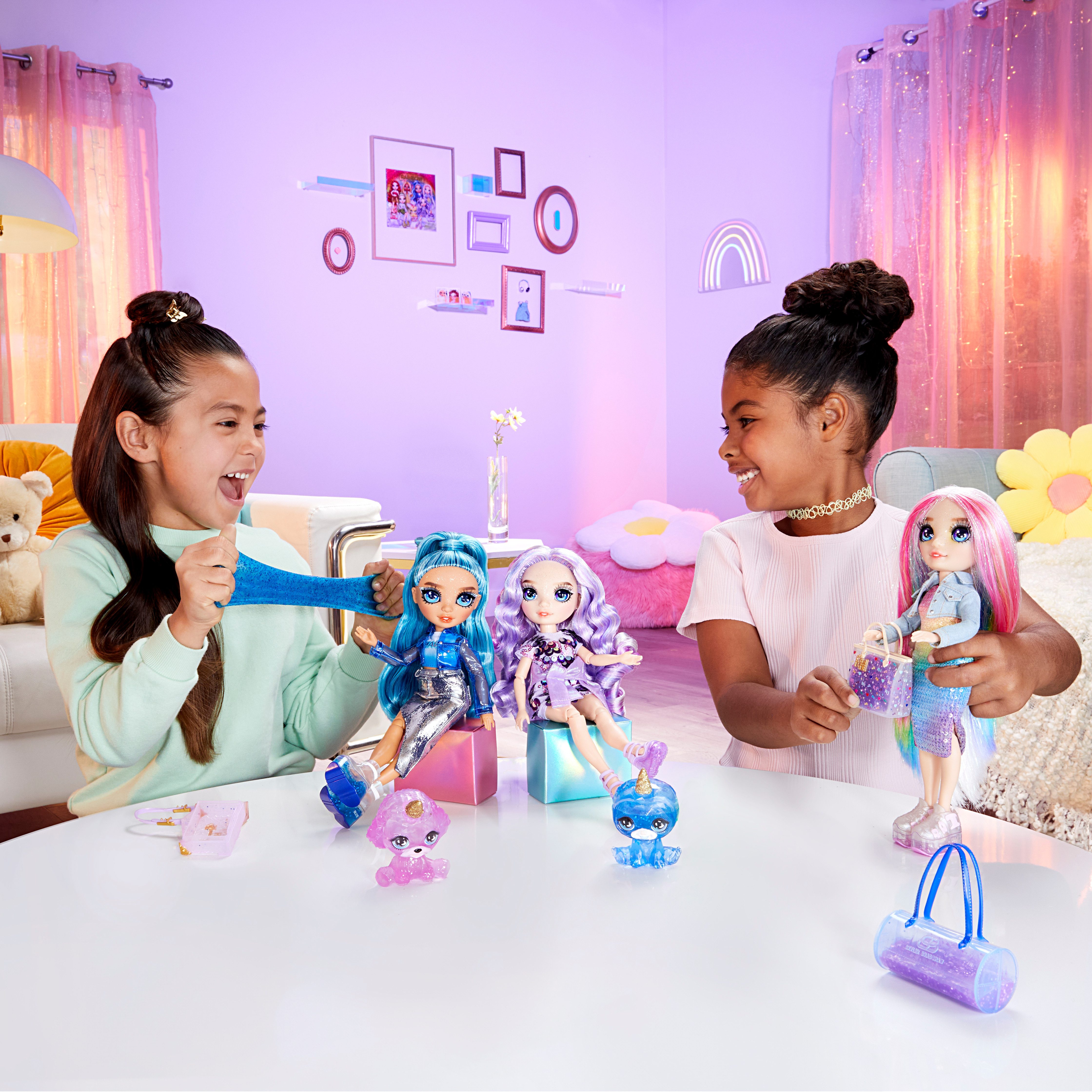 RAINBOW HIGH Aankleedpop Classic rainbow fashion doll - Skyler (blue)