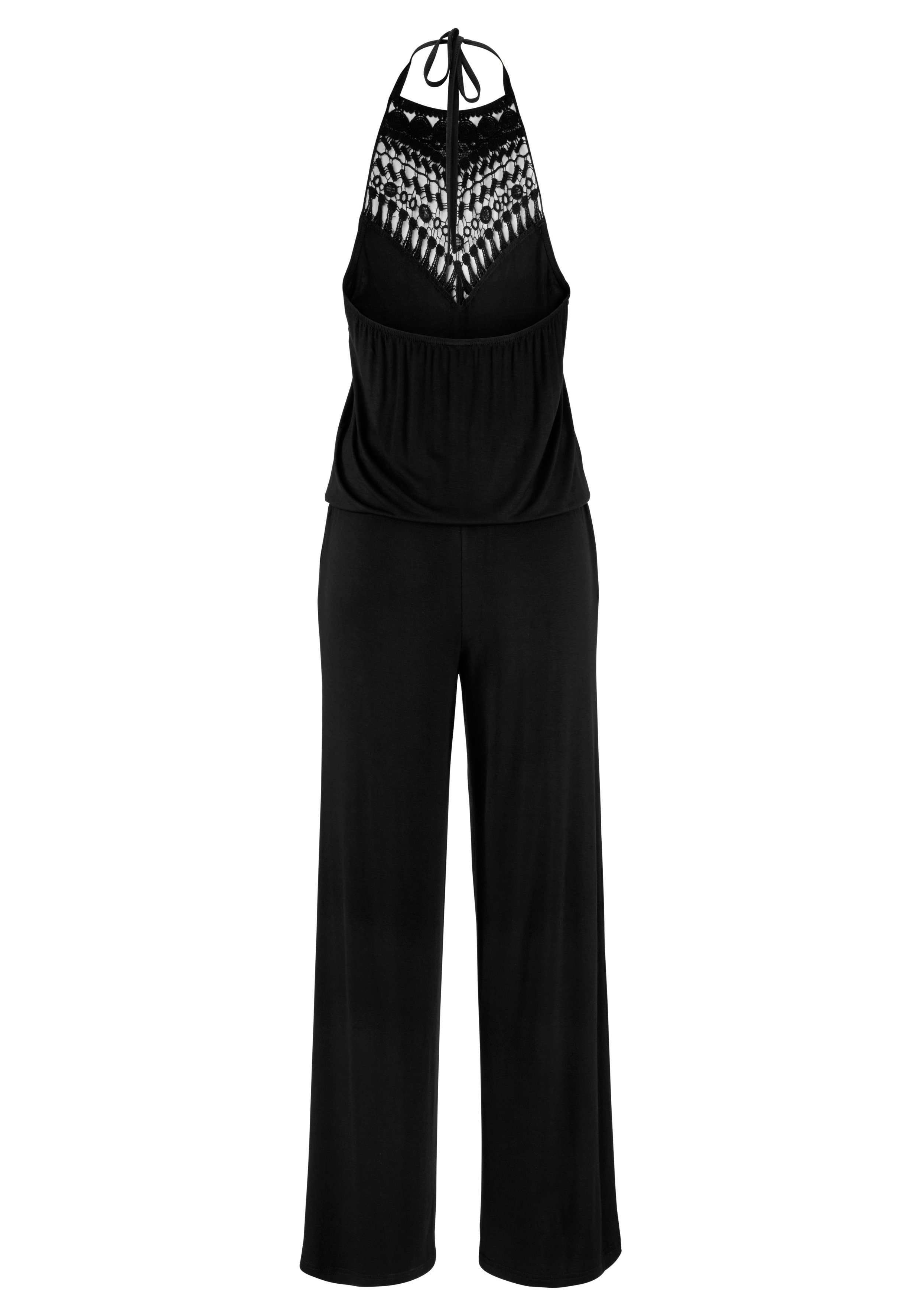Lascana Jumpsuit met halterbandjes met kantinzet aan de hals, zomerse jumpsuit met zakken