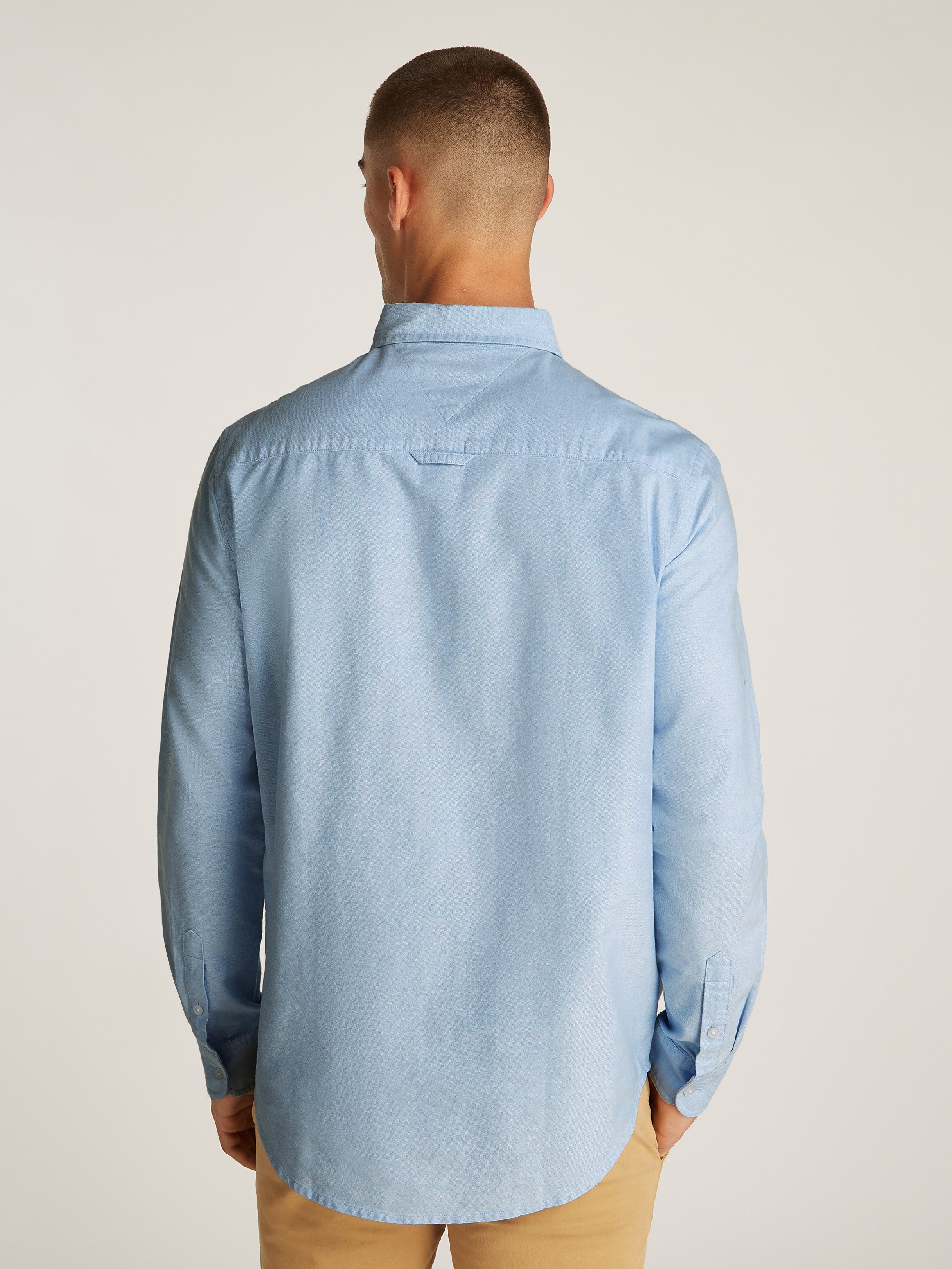 Tommy Jeans Plus Overhemd met lange mouwen TJM REG OXFORD SHIRT EXT in grote maten, logoborduring, button-down kraag