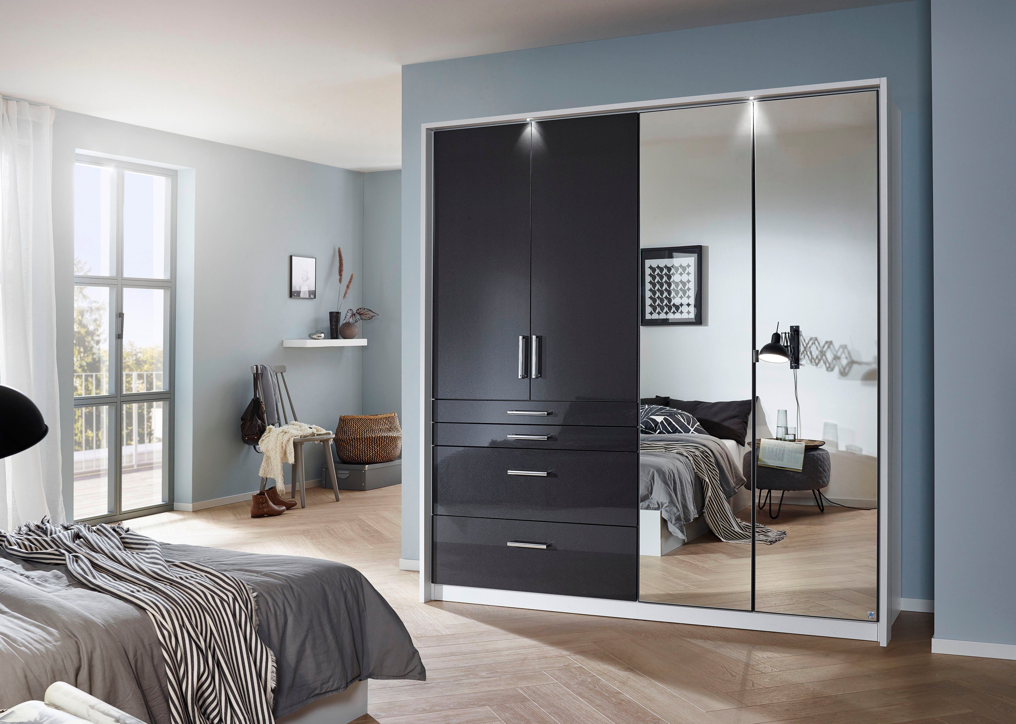 rauch Draaideurkast Kledingkast kast garderobe garderobekast topseller HOMBURG inclusief passe-partout, bovenste lade met indeling made in germany