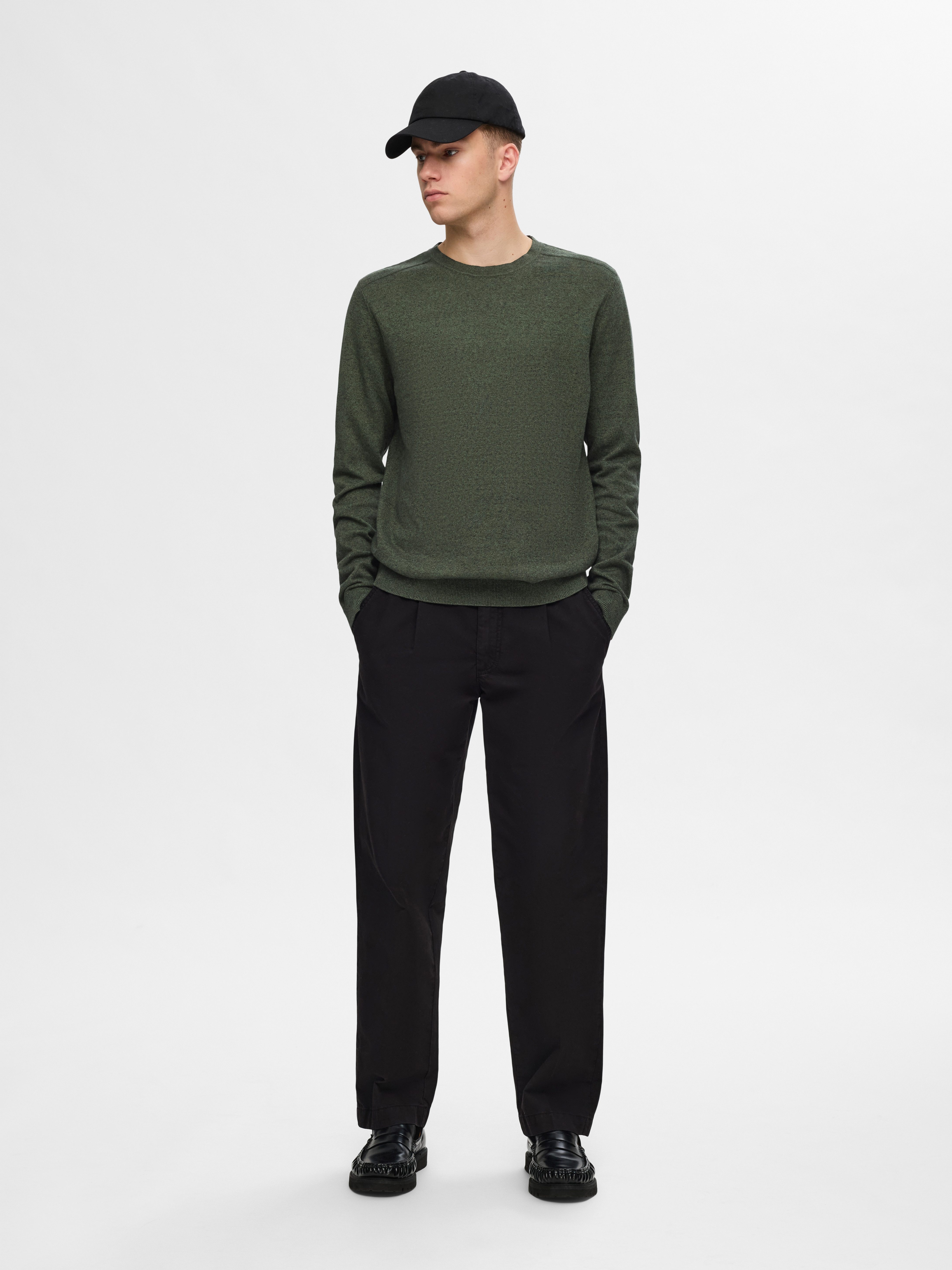 SELECTED HOMME Gebreide trui SLHBERG CREW NECK NOOS