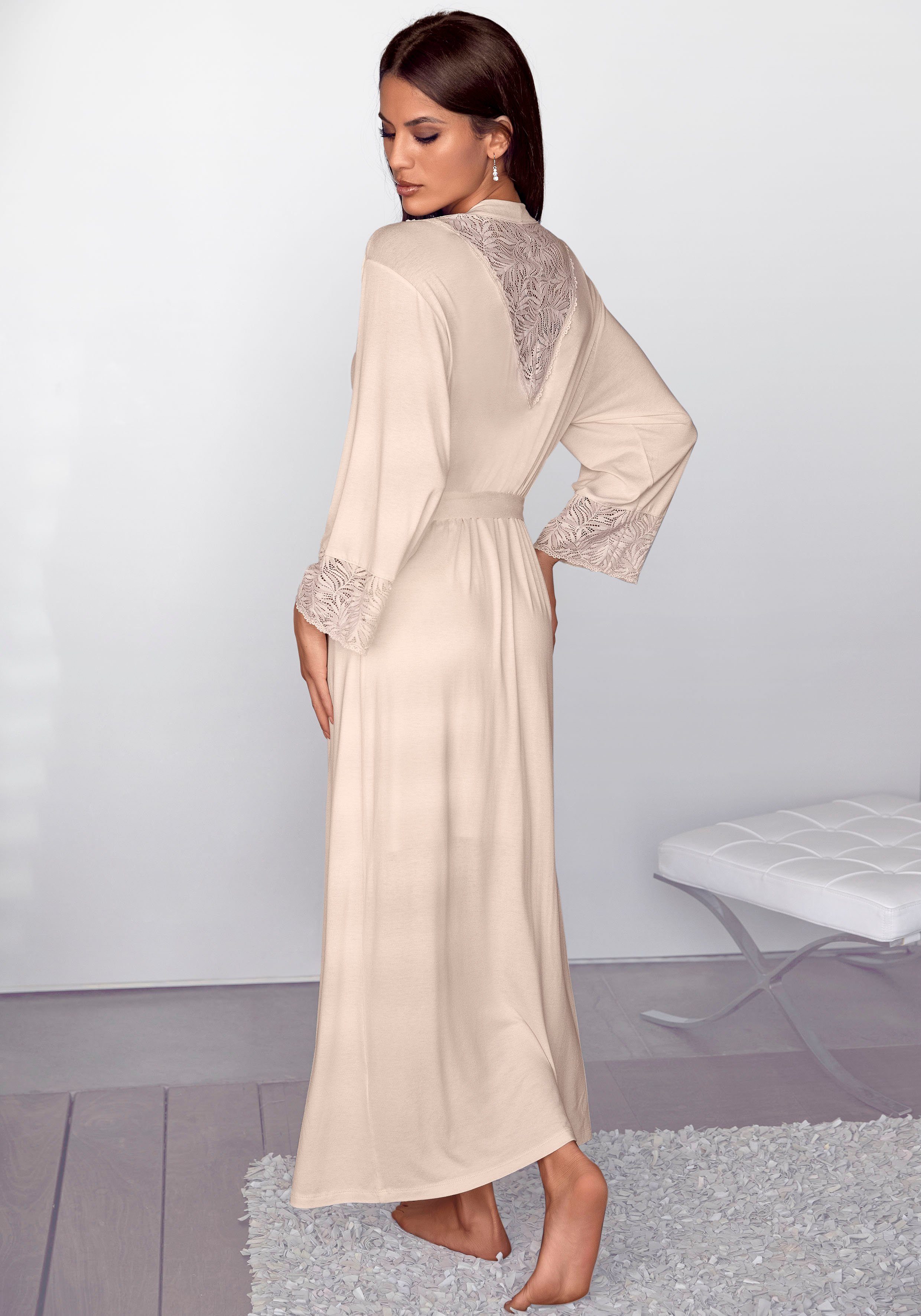 Lascana Kimono met chique kanten details