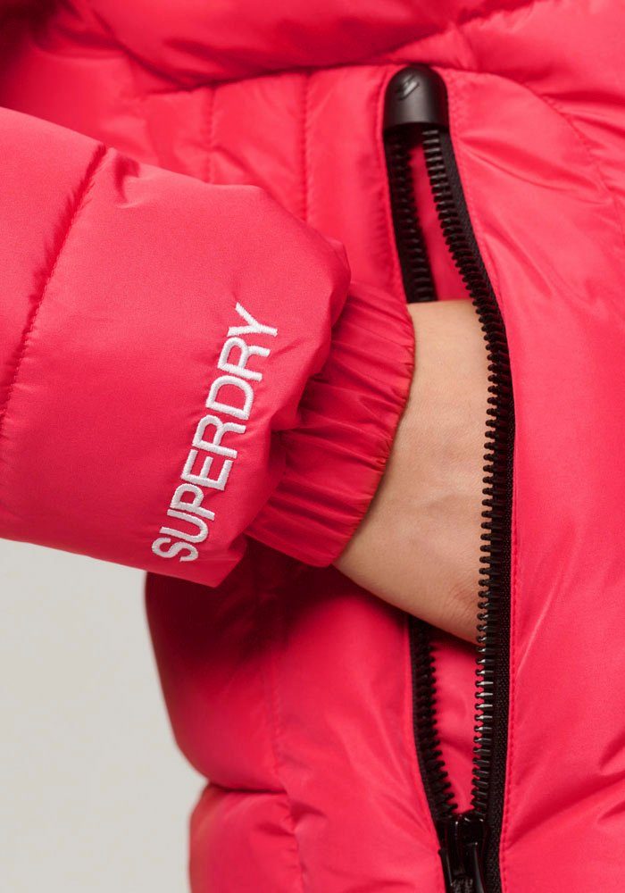 Superdry Gewatteerde jas HOODED SPIRIT SPORTS PUFFER van waterafstotend materiaal