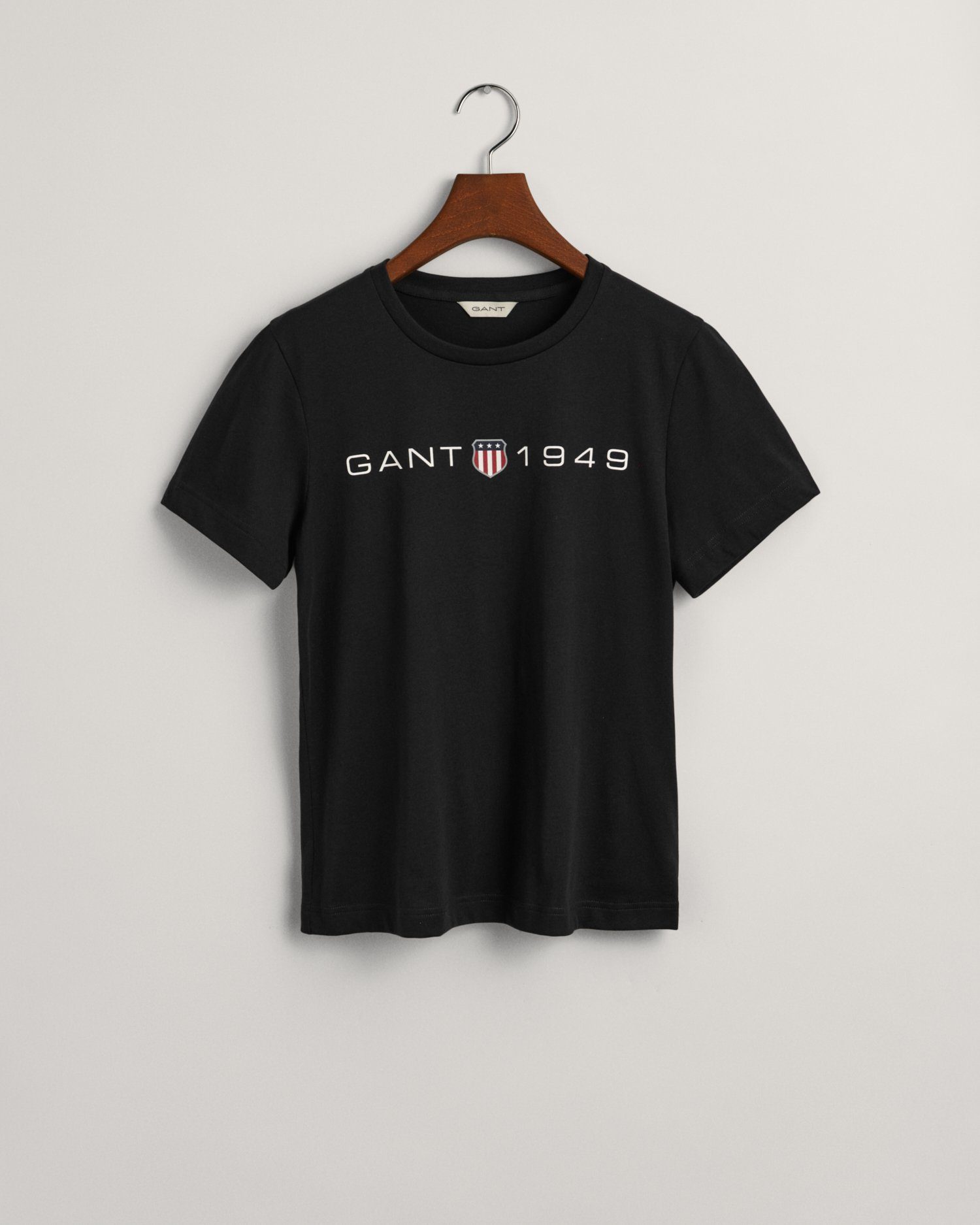 Gant T-shirt REG PRINTED GRAPHIC T-SHIRT met een retro-wapenafbeelding