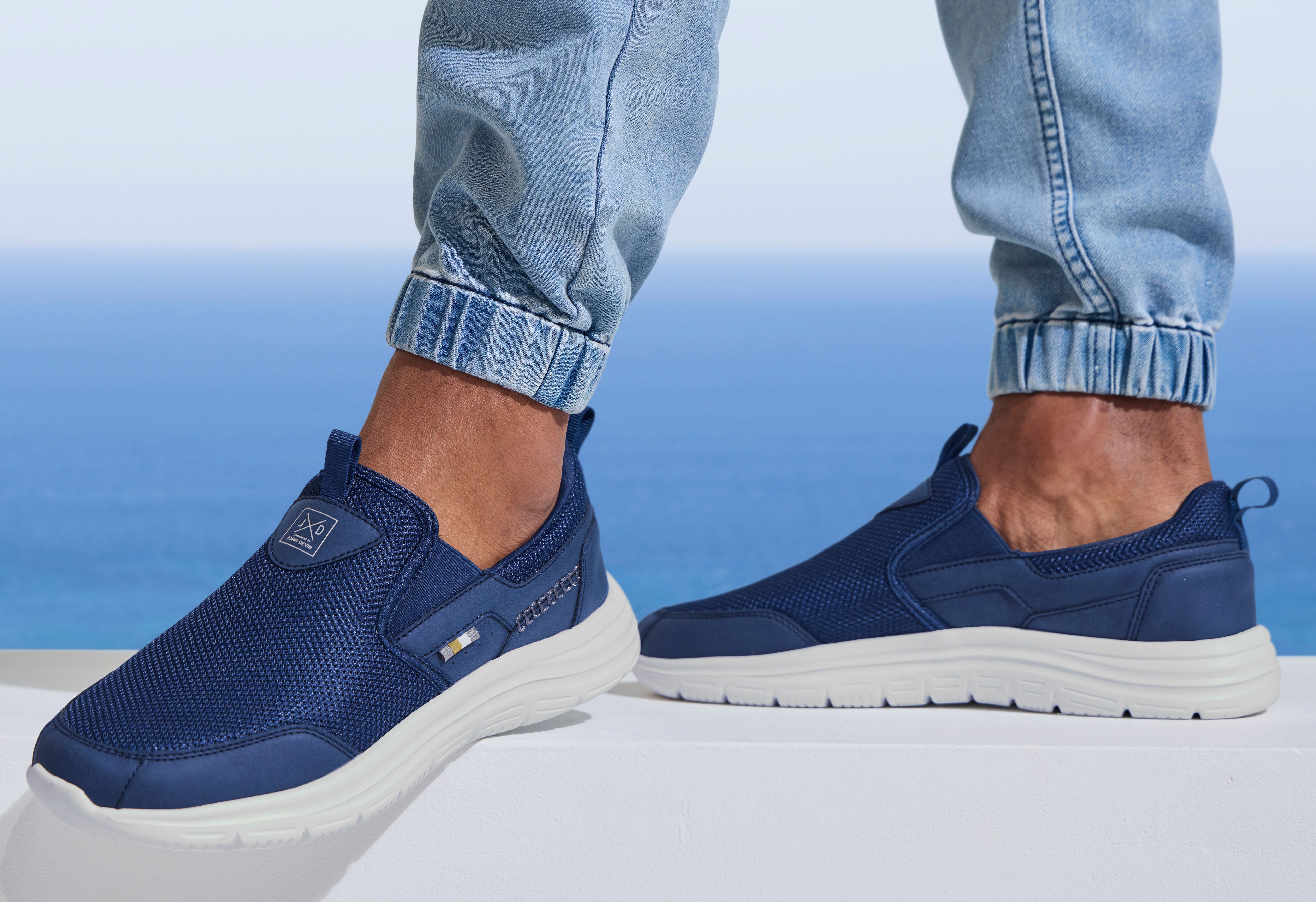 John Devin Sneakers Vrijetijdsschoen, lage schoen, slipper unisex VEGAN