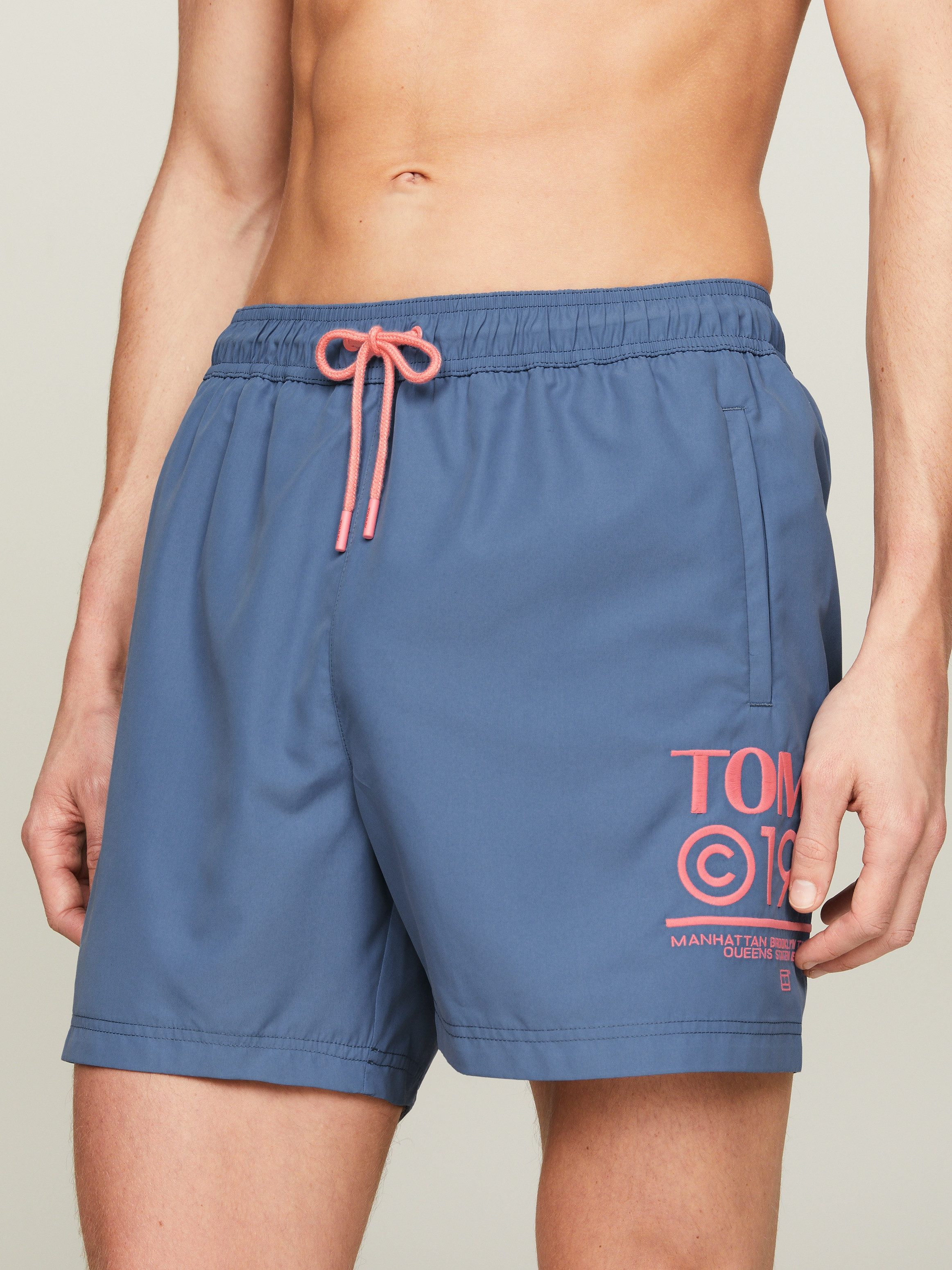 Tommy Hilfiger Swimwear Zwemshort SF MEDIUM DRAWSTRING met iconische logo-inscriptie