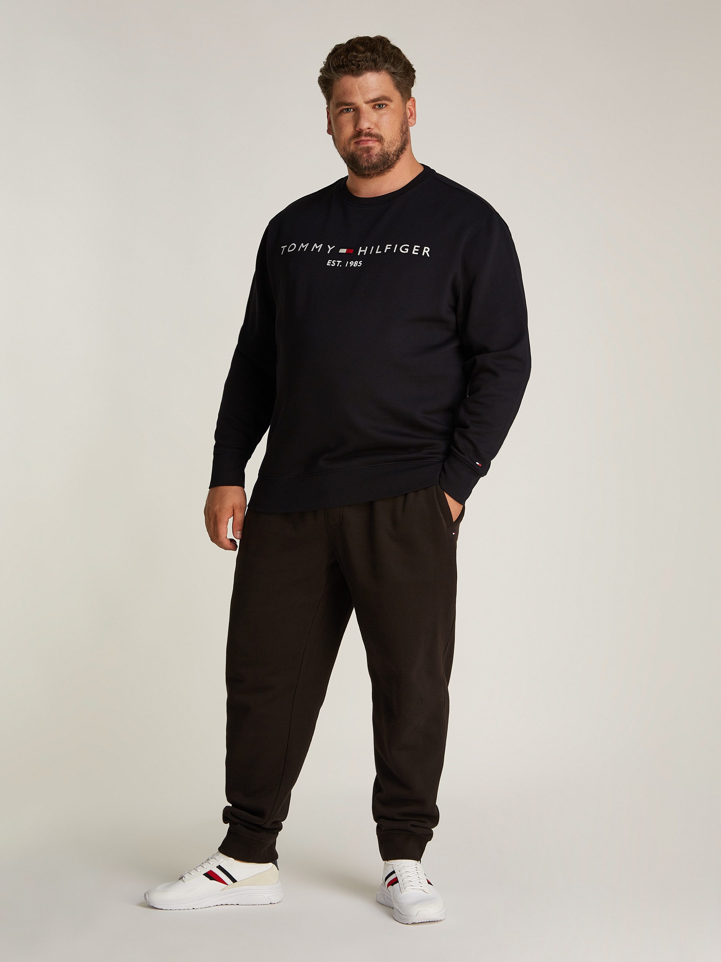 Tommy Hilfiger Sweatshirt BT-TOMMY LOGO SWEATSHIRT-B in grote maten met logoprint