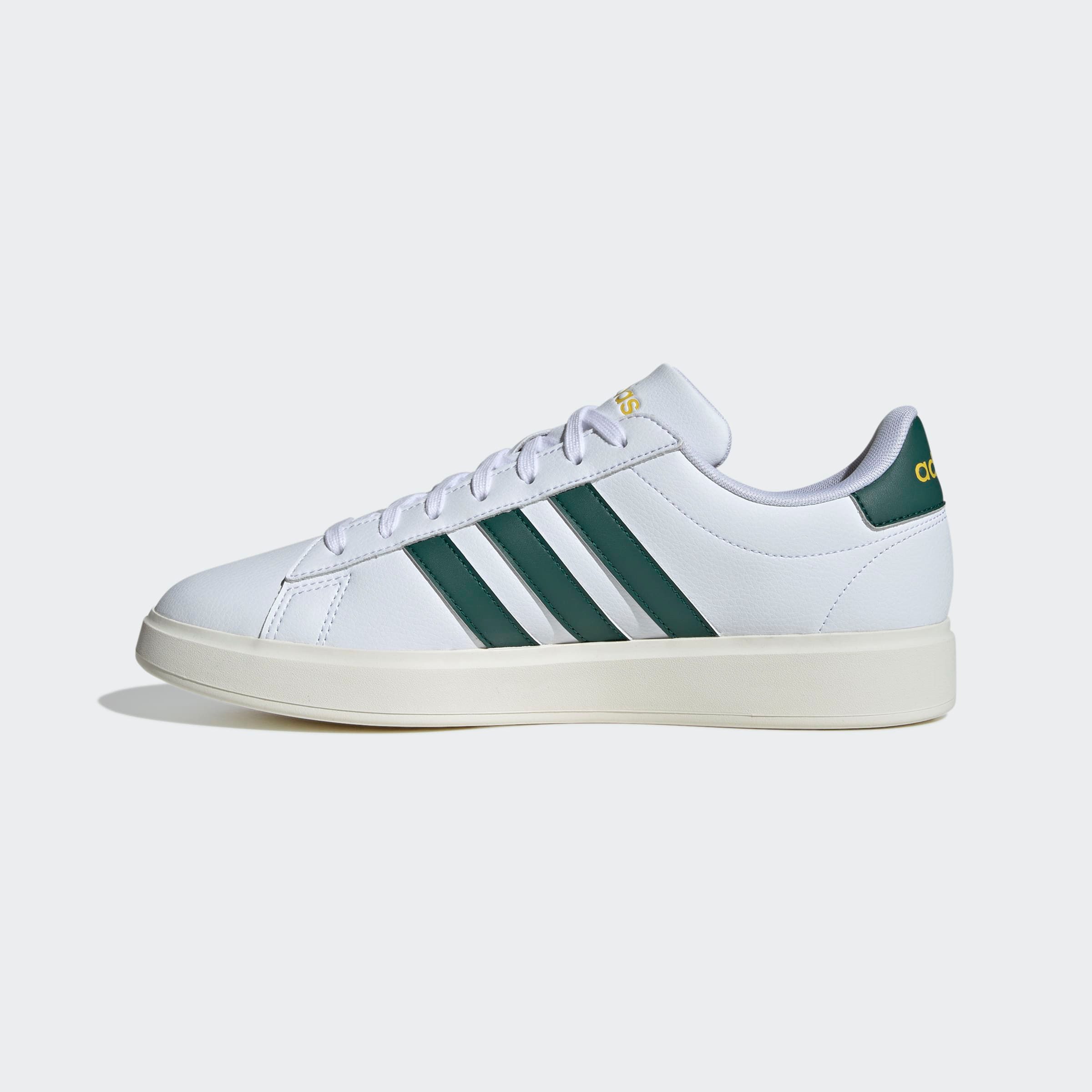 adidas Sportswear Sneakers GRAND COURT CLOUDFOAM COMFORT Design geïnspireerd op de adidas Superstar
