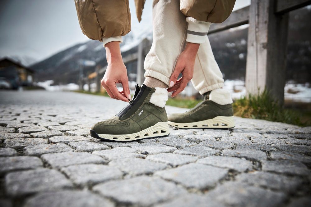 Rieker Sneakers vrijetijdsschoen, instaplaarzen met voorrits