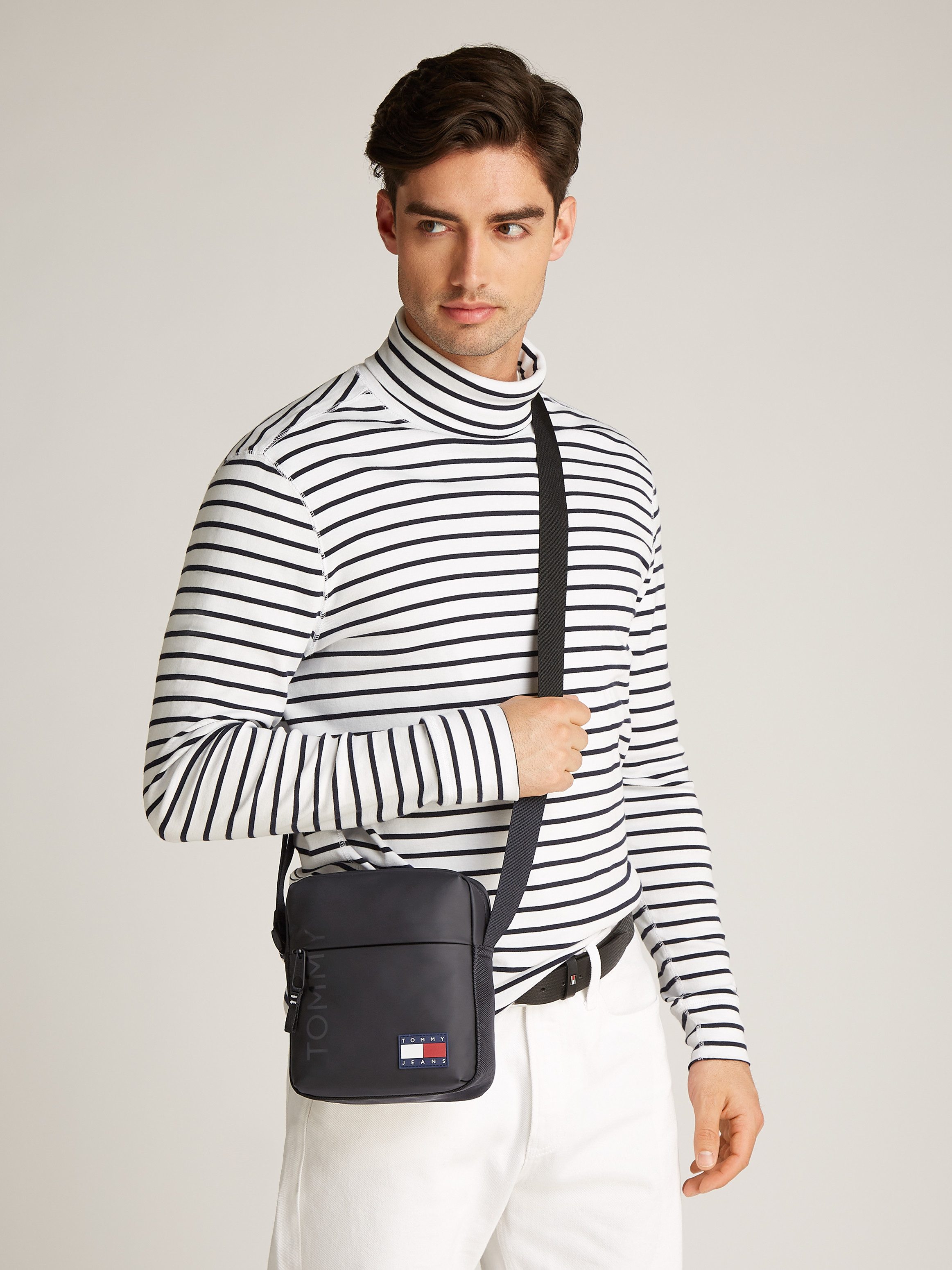 TOMMY JEANS Schoudertas TJM DAILY + REPORTER , heren schoudertas, mini bag met verstelbare schouderriem