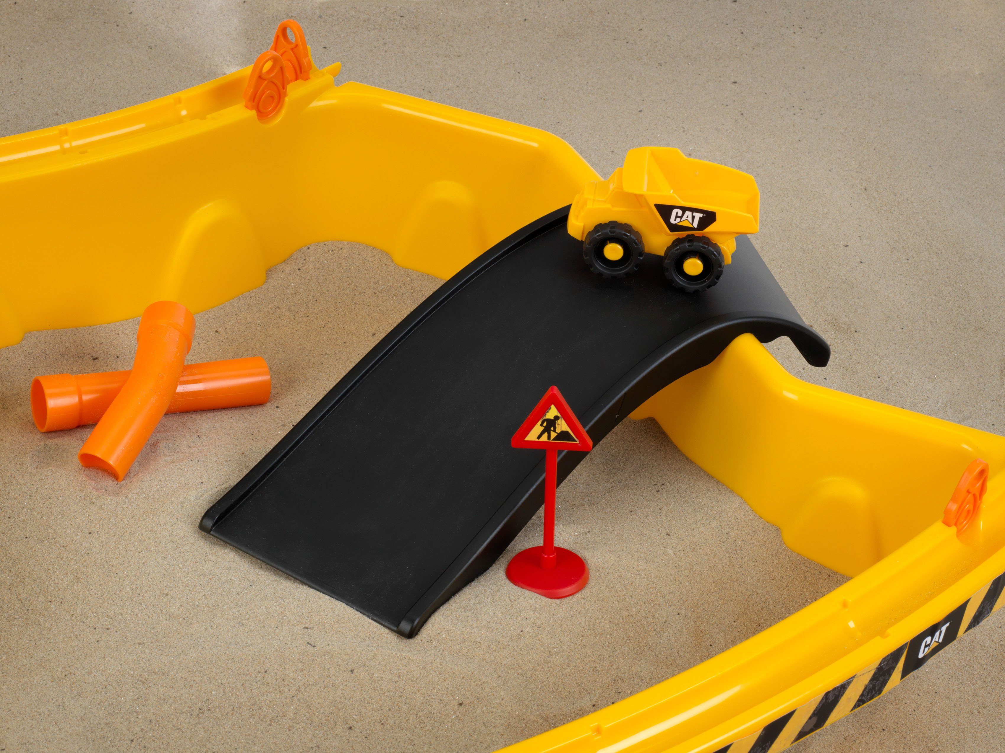 Klein Speelgoed-shovel Caterpilar CAT zandbouwplaats mega met 3 cat® voertuigen, made in germany (set, 28-delig)