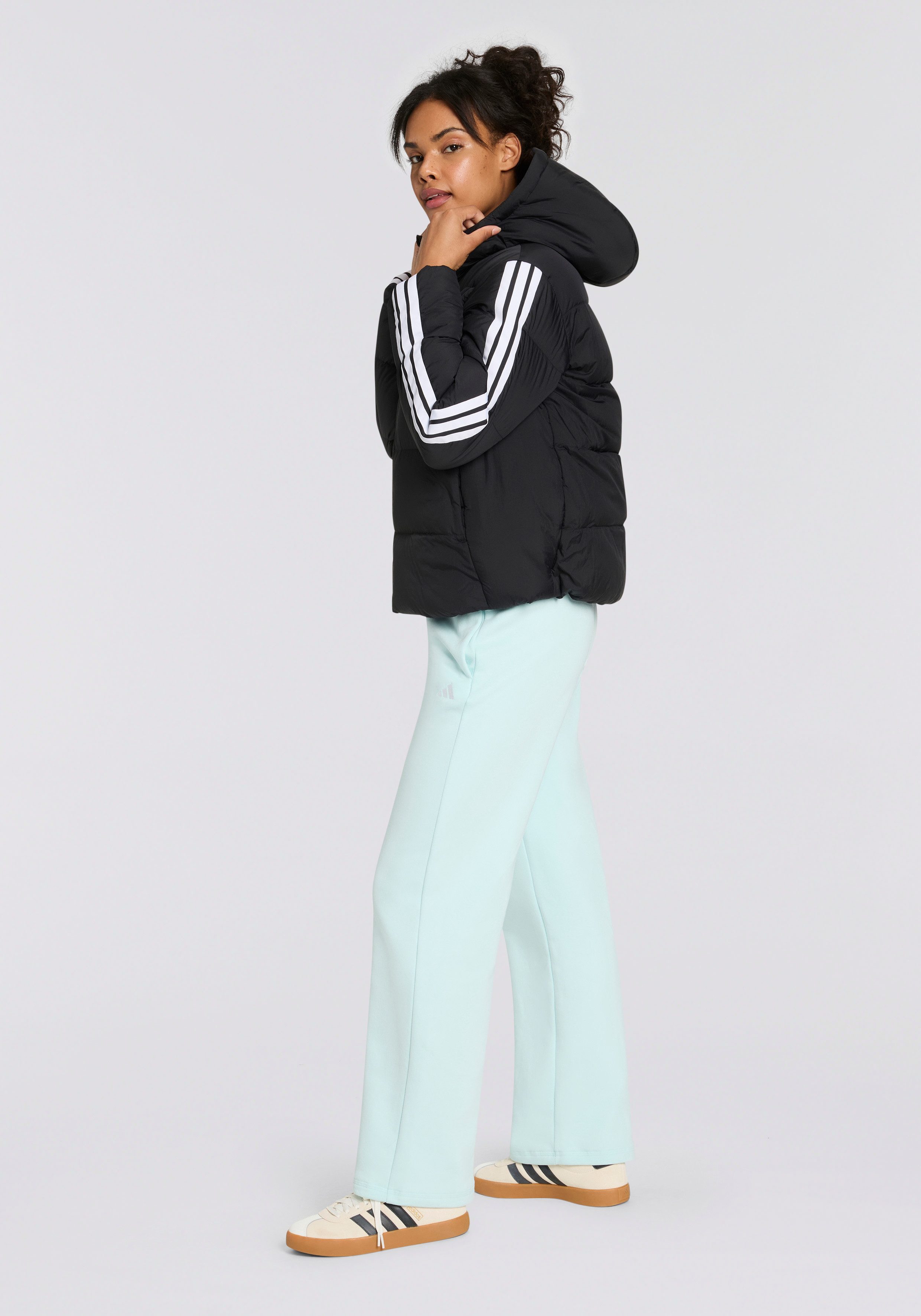 adidas Sportswear Outdoorjack W ESS 3S P D HO