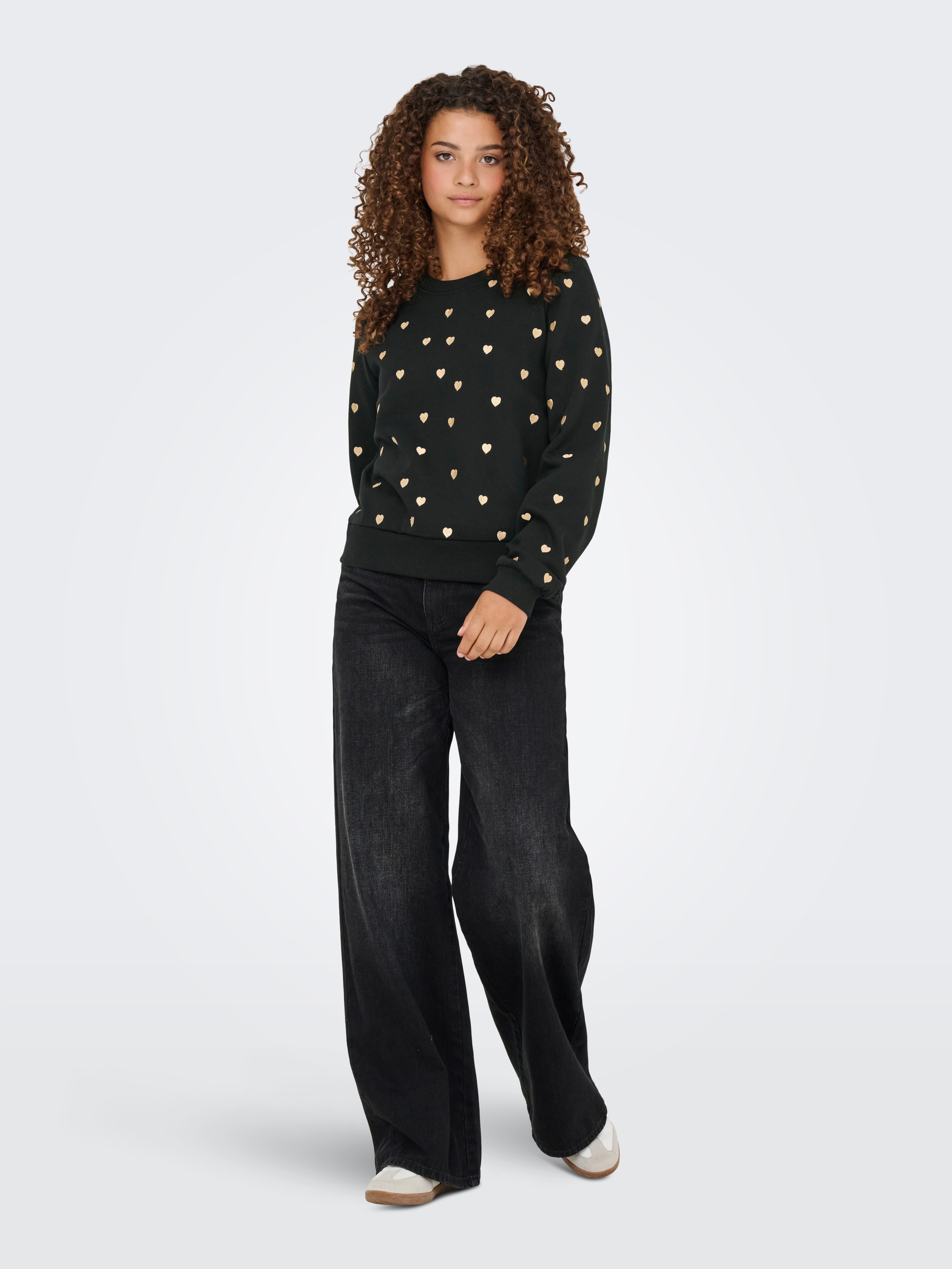 Only Sweatshirt ONLATIKA L/S O-NECK GLITTER EMB. BOX SWT