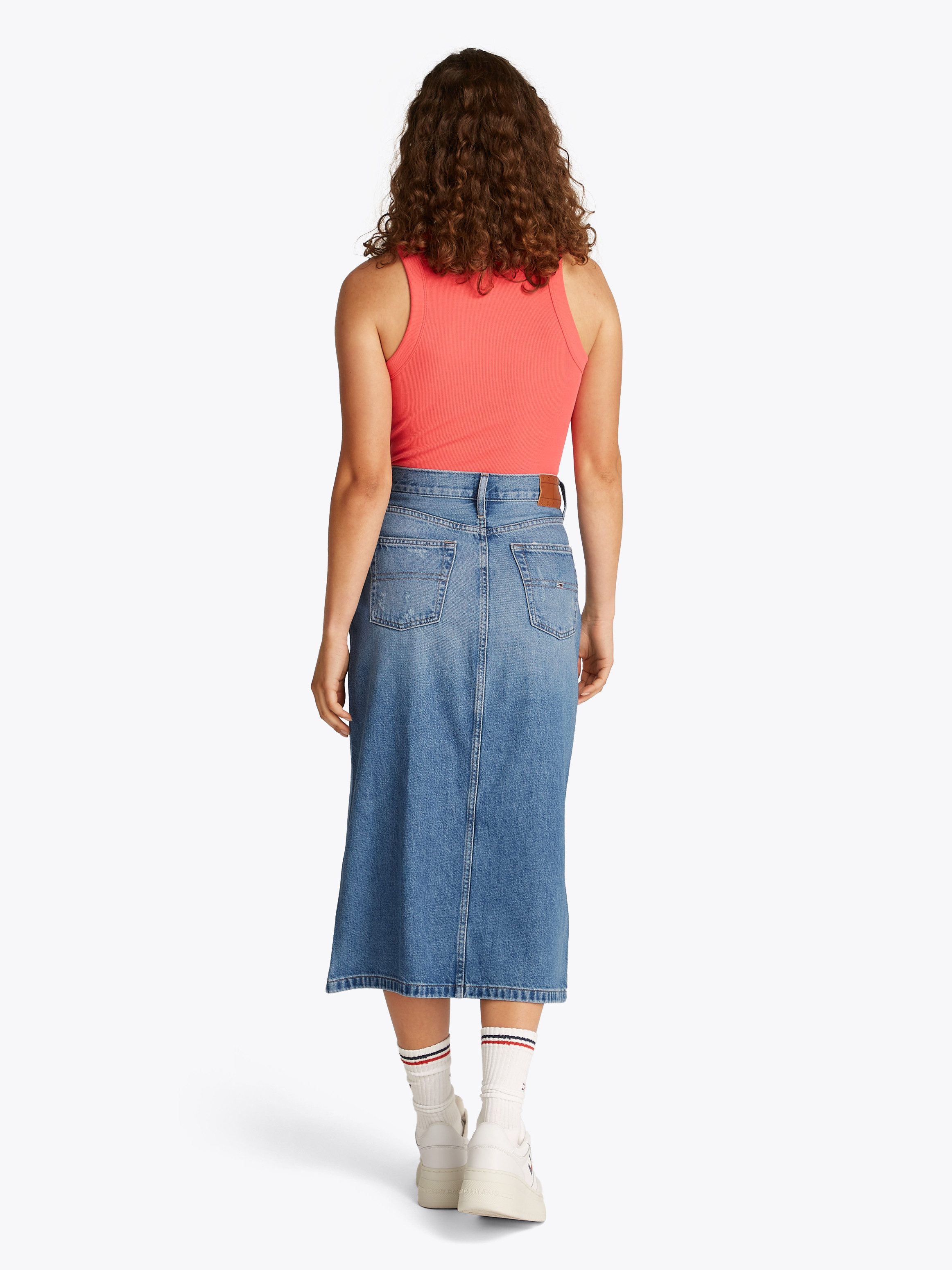 TOMMY Jeans rok CLAIRE MIDI SKIRT BI8036 in midi-lengte, in blauwe was