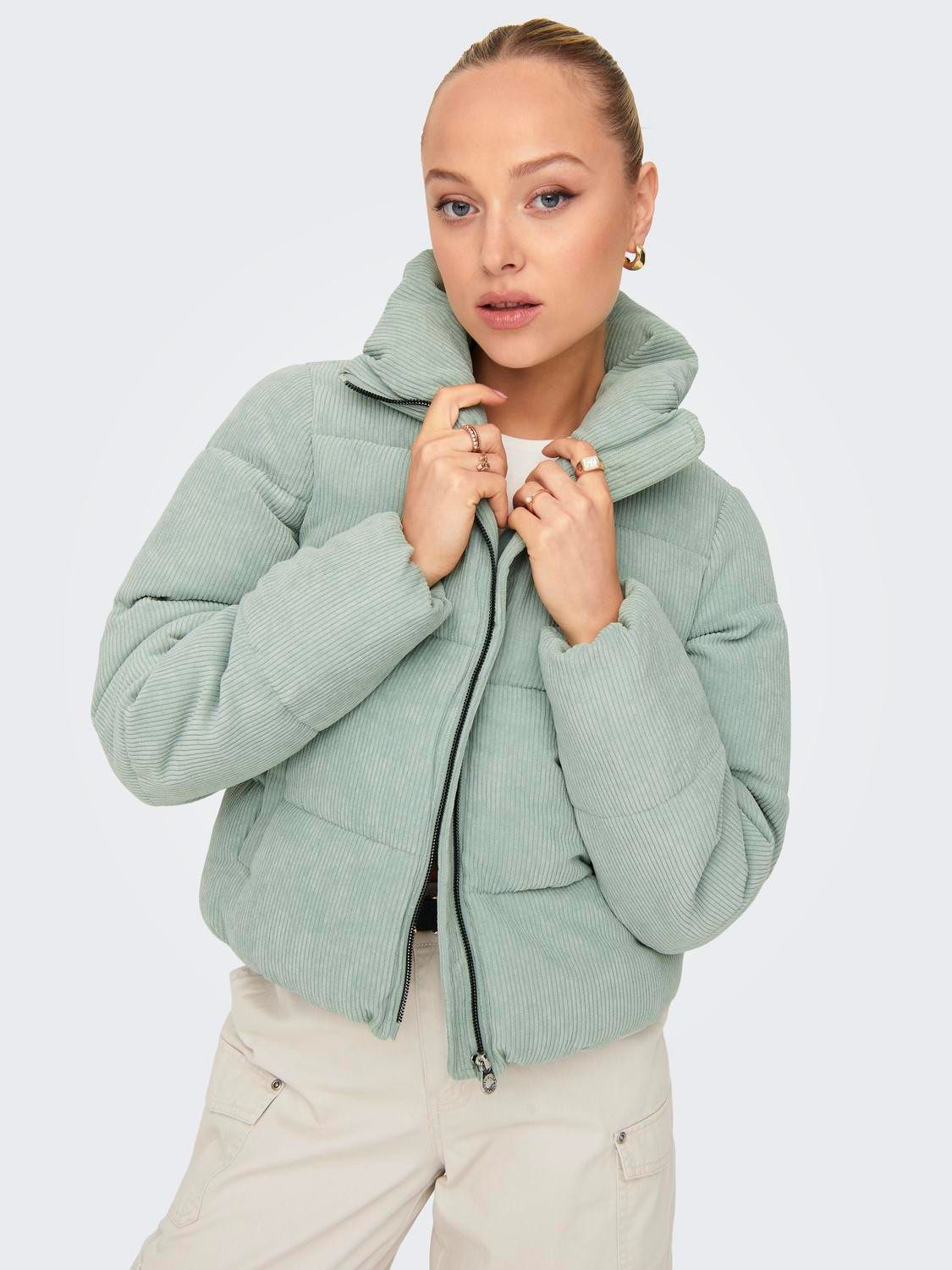 Only Cordjasje ONLNEWDOLLY CORDUROY PUFFER OTW NOOS