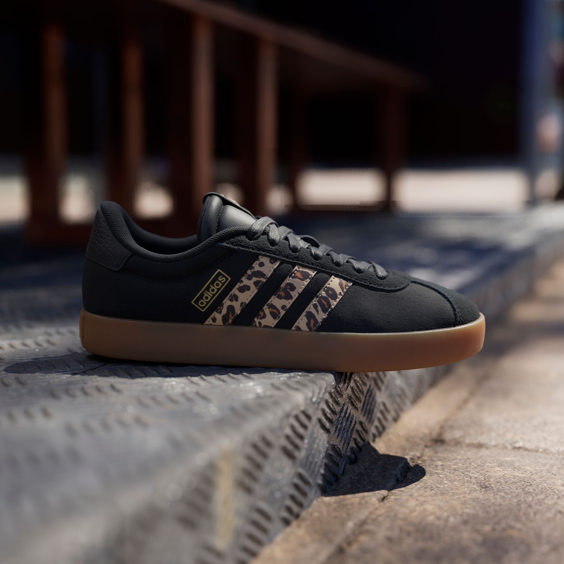 adidas Sportswear Sneakers VL COURT 3.0 geïnspireerd door het ontwerp van de adidas samba