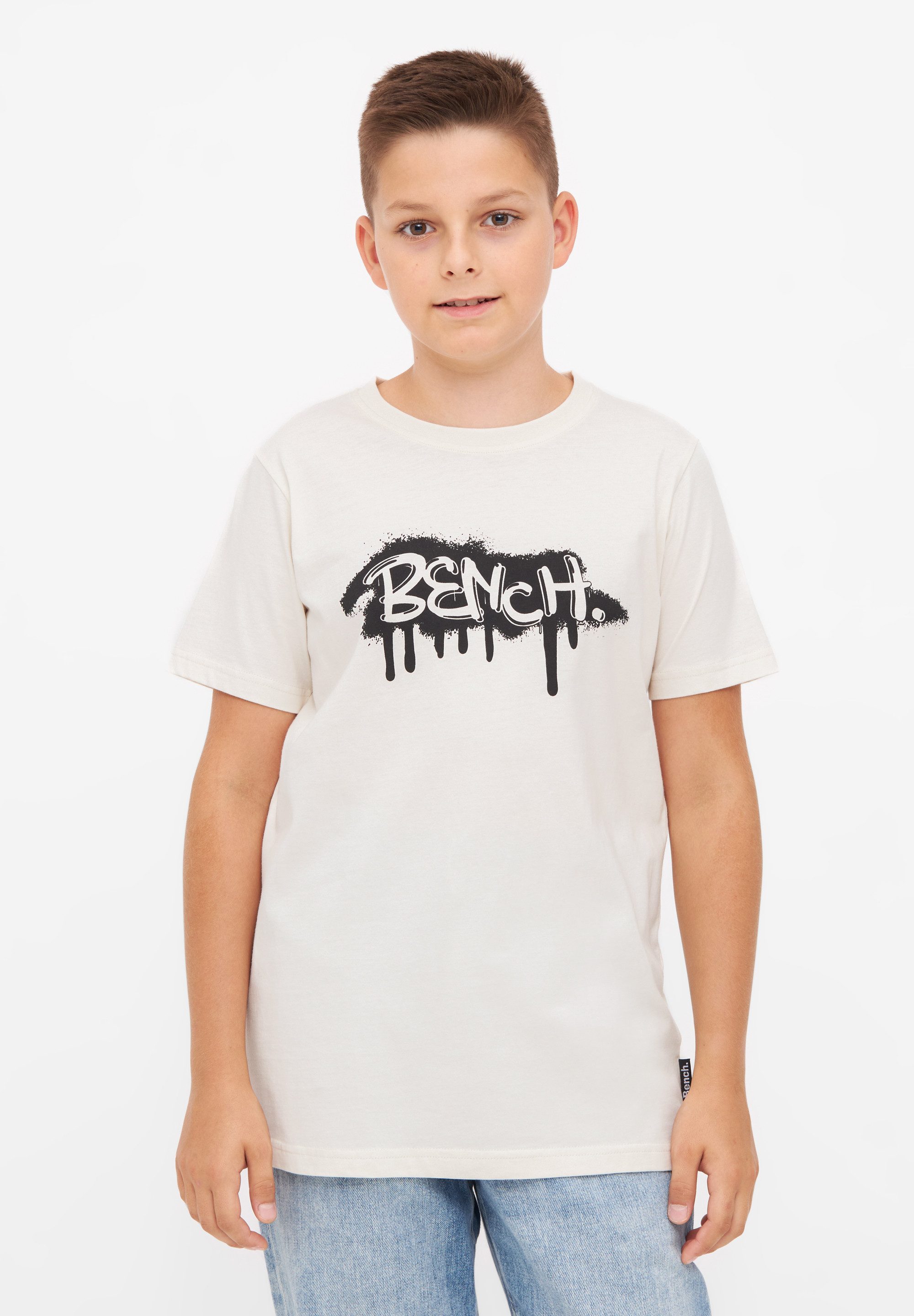 Bench. T-shirt Peralta