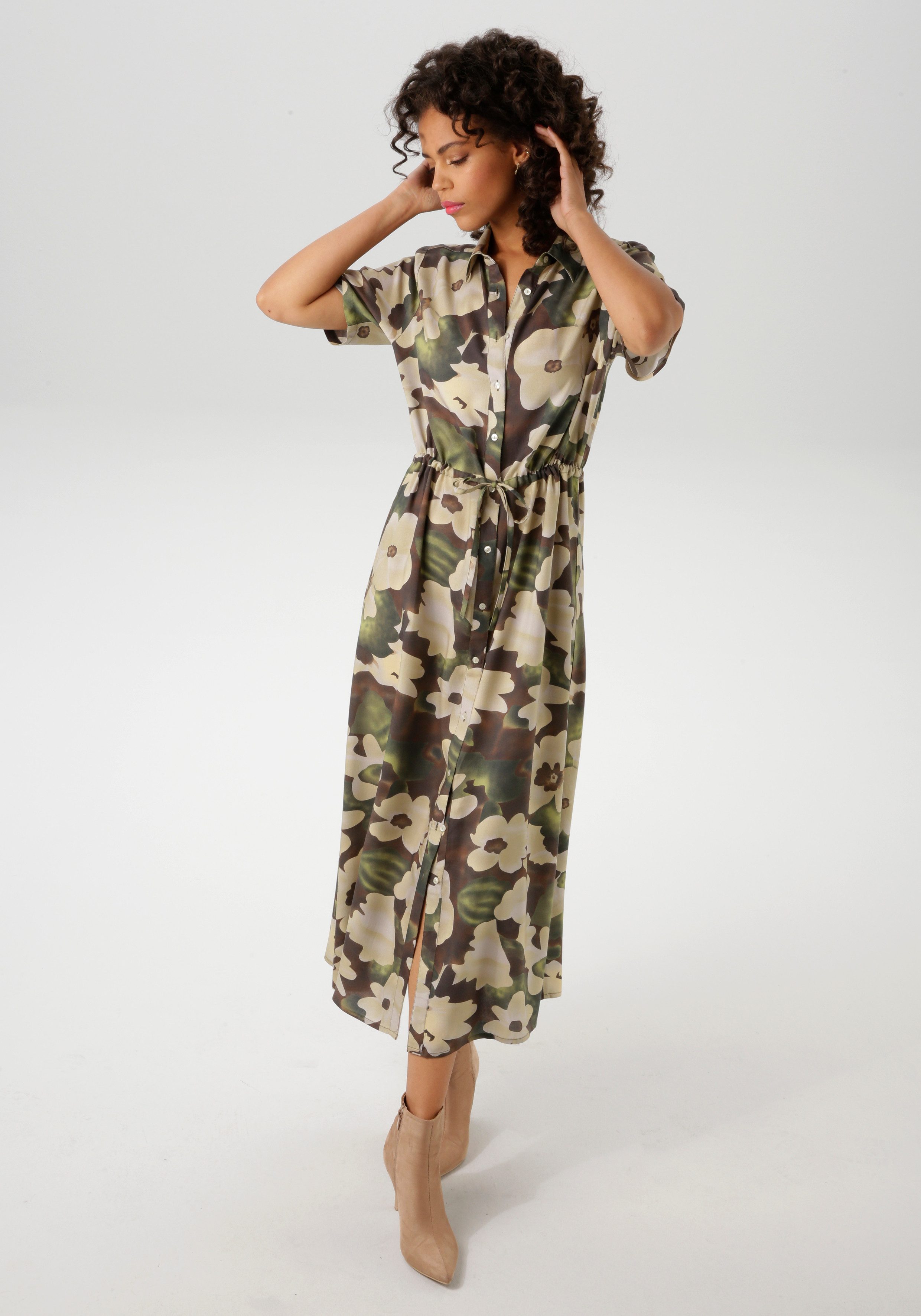 Aniston CASUAL Blousejurk met kleurharmonieuze bloemenprint in batikdesign - nieuwe collectie