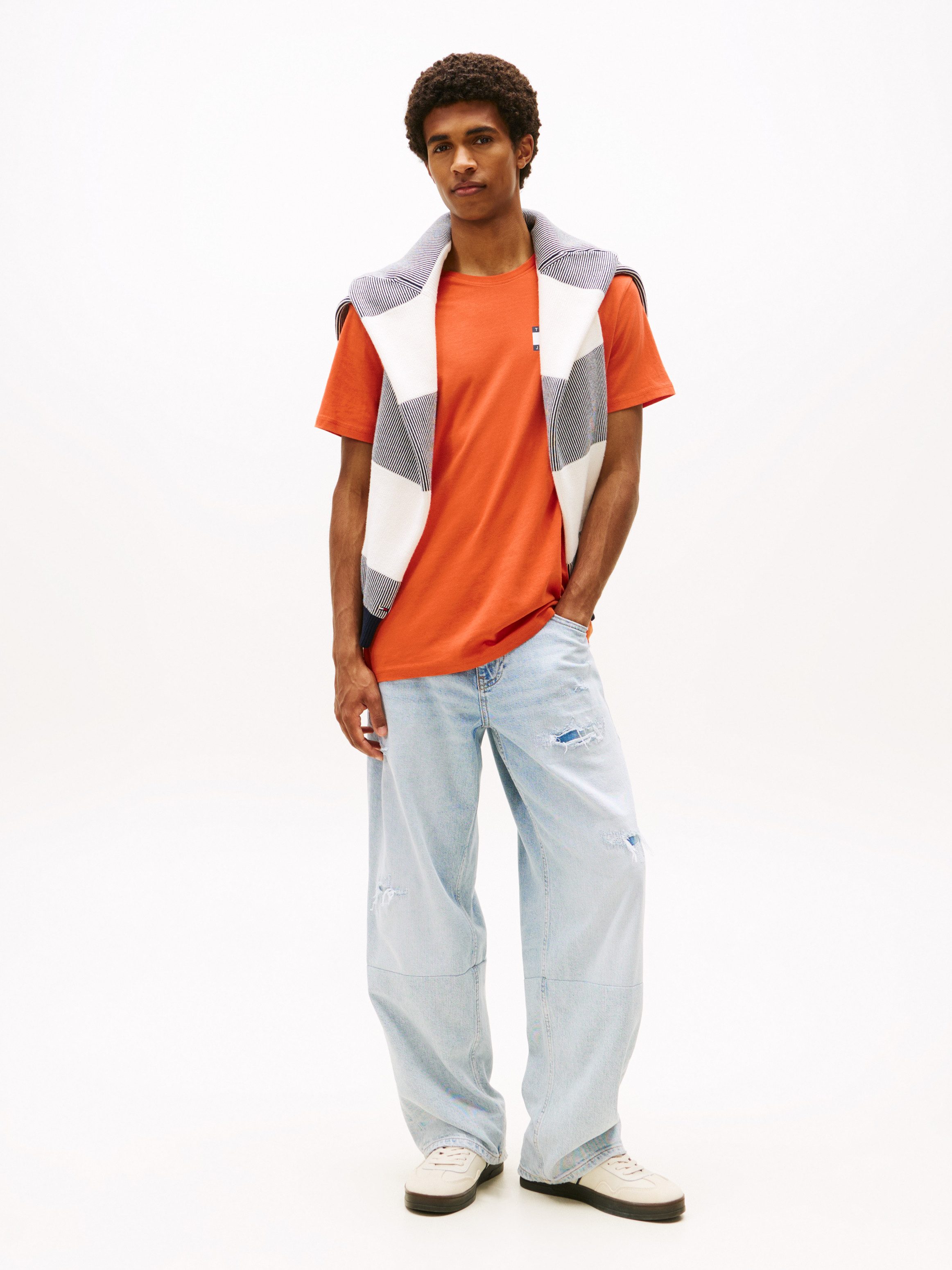 TOMMY JEANS T-shirt TJM SLIM ESSENTIAL FLAG TEE EXT