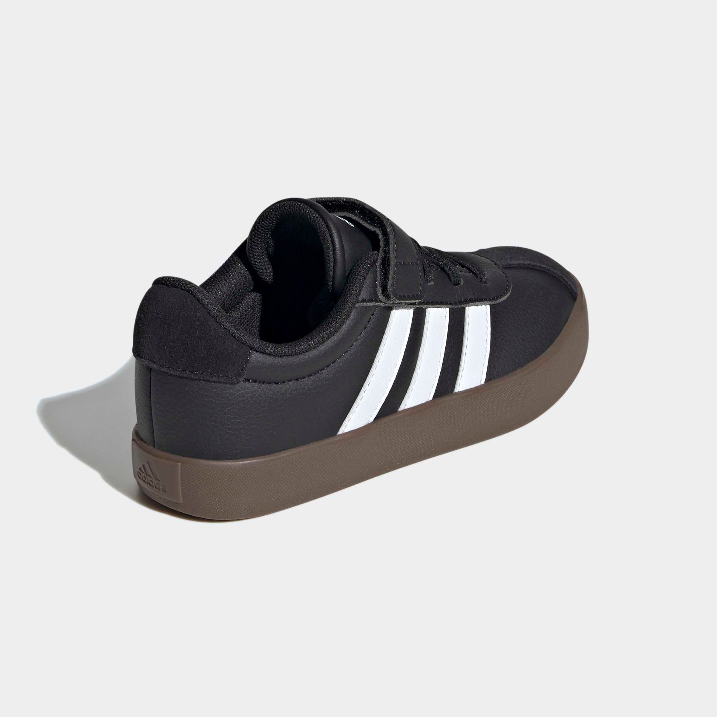 adidas Sportswear Sneakers geïnspireerd door het ontwerp van de adidas samba